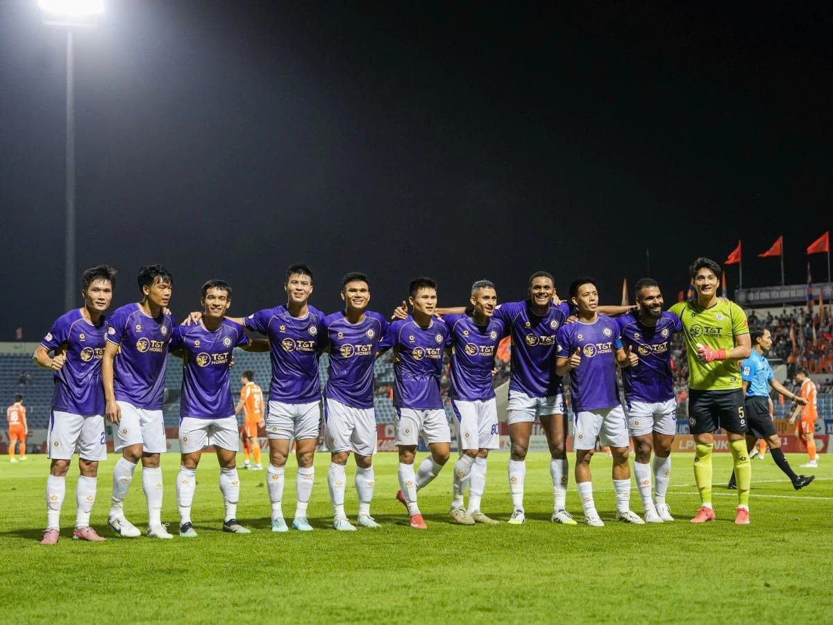 V-League: Tuấn Hải tỏa s&aacute;ng, H&agrave; Nội thắng nhẹ Đ&agrave; Nẵng- Ảnh 1.