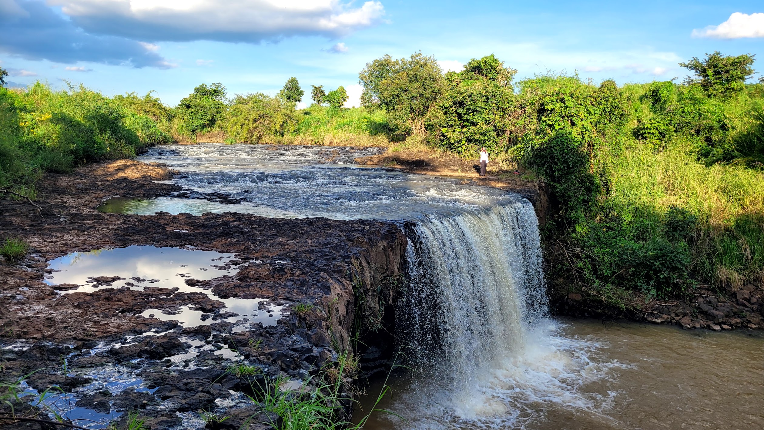 Ngắm vẻ đẹp th&aacute;c Nh&agrave; Thương ở Gia Lai- Ảnh 7.
