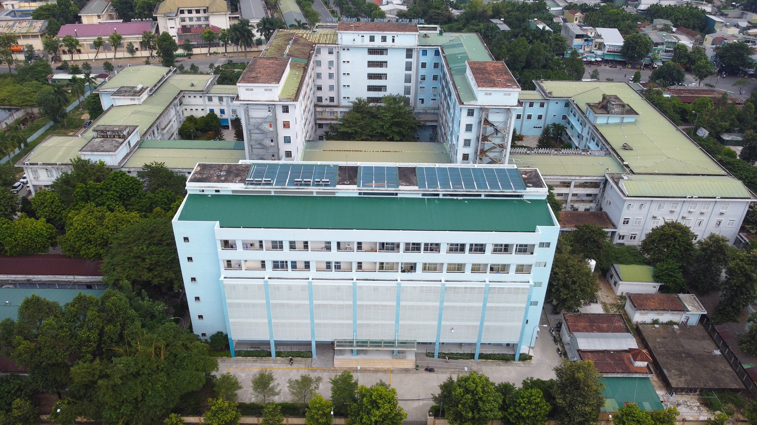 Bệnh viện lớn nhất Quảng Ng&atilde;i được n&acirc;ng cấp ra sao?- Ảnh 2.