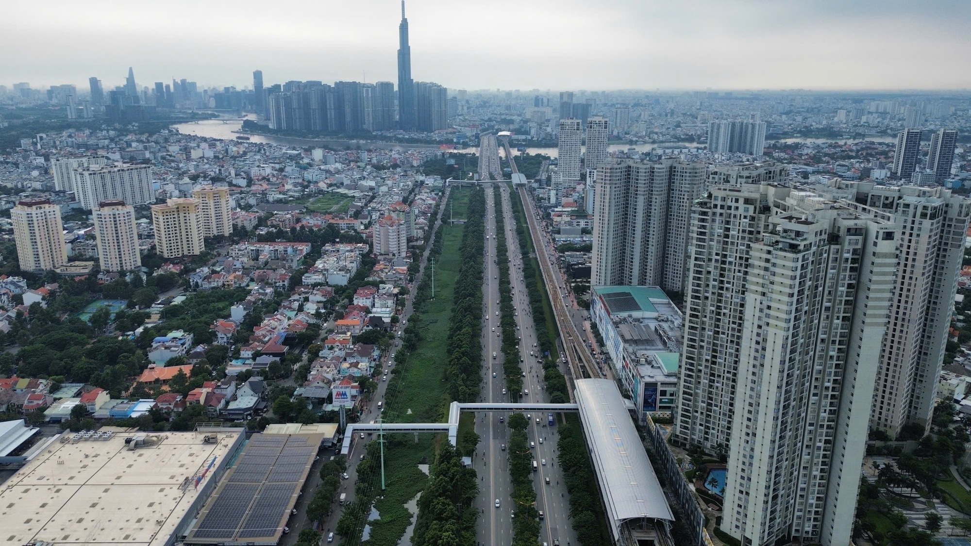 TP.HCM khởi c&ocirc;ng dự &aacute;n nạo v&eacute;t rạch Đ&aacute; Đỏ: Gỡ &ldquo;n&uacute;t thắt&rdquo; tho&aacute;t nước cho khu Đ&ocirc;ng- Ảnh 3.