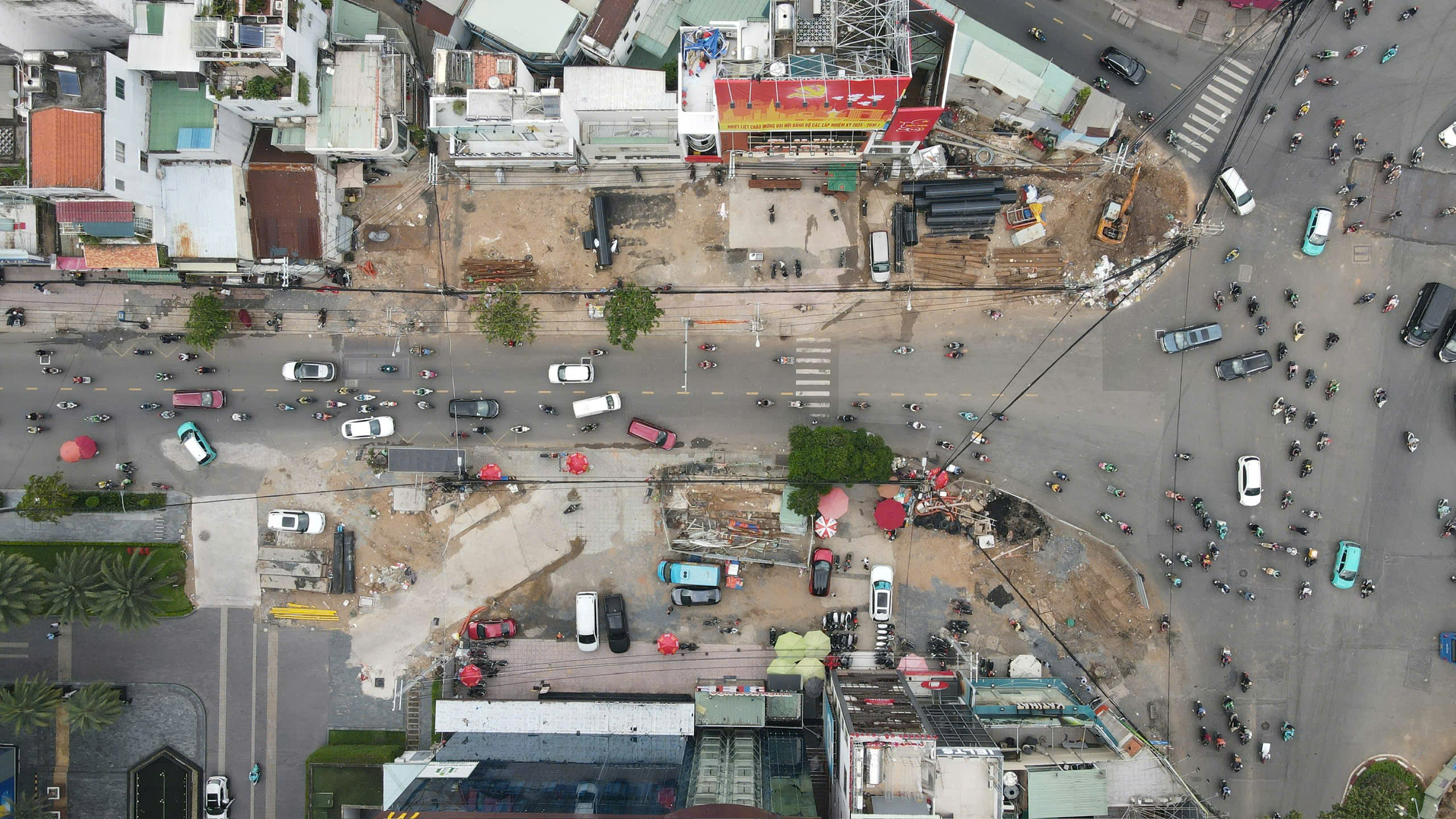 Thu nhỏ vòng xoay Dân Chủ, giảm áp lực giao thông cho nút “nóng” nhất tuyến metro số 2- Ảnh 8. Thu nhỏ vòng xoay Dân Chủ, giảm áp lực giao thông cho nút “nóng” nhất tuyến metro số 2- Ảnh 8.
