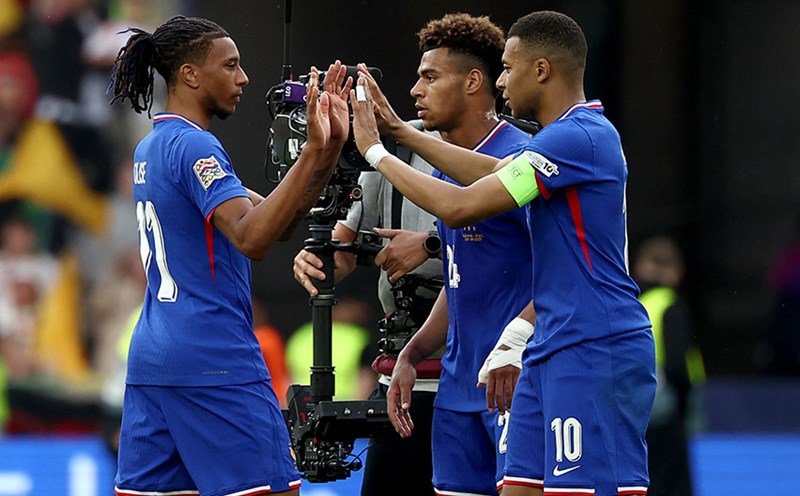 Nhận định, dự đoán kết quả Pháp và Azerbaijan, vòng loại World Cup 2026- Ảnh 1. Nhận định, dự đoán kết quả Pháp và Azerbaijan, vòng loại World Cup 2026- Ảnh 1.