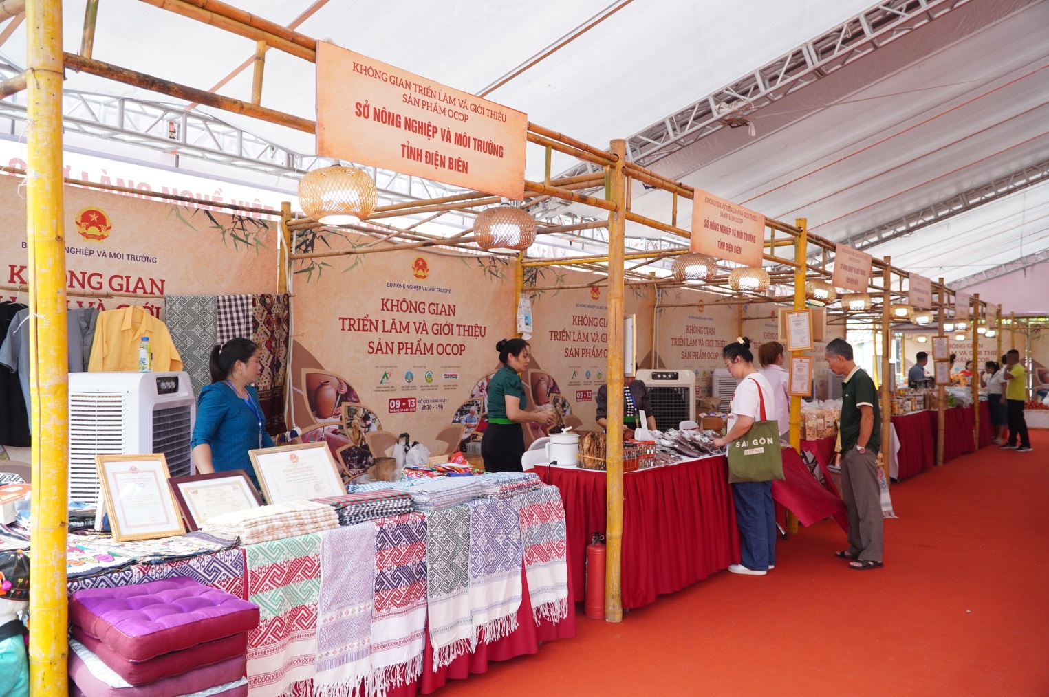 C:\Users\HP\Desktop\Triển l&atilde;m ocop\DSC07948.JPG