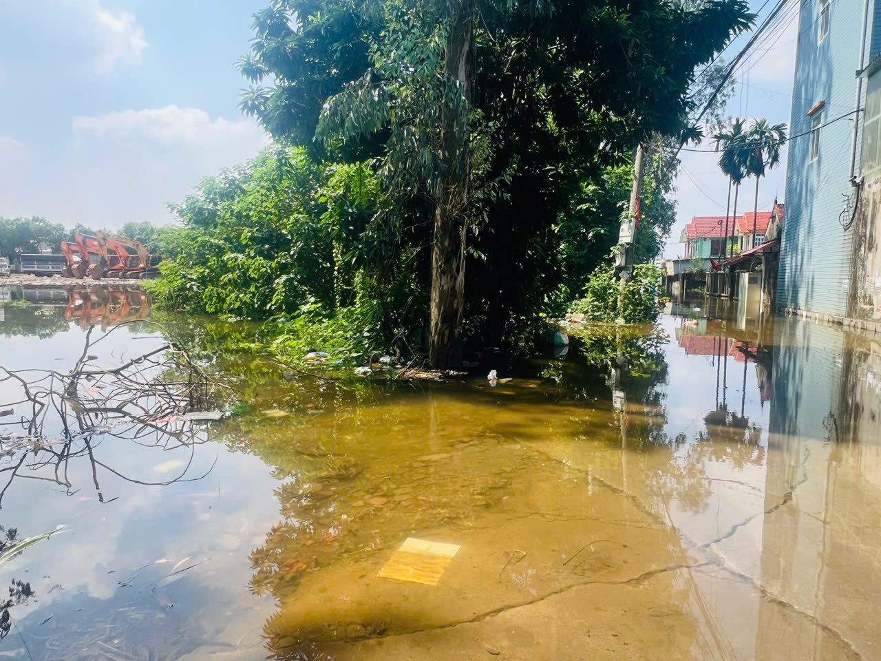 H&agrave; Nội: Cuộc sống đảo lộn v&igrave; kh&ocirc;ng điện, kh&ocirc;ng nước sạch của người d&acirc;n x&atilde; S&oacute;c Sơn- Ảnh 2.