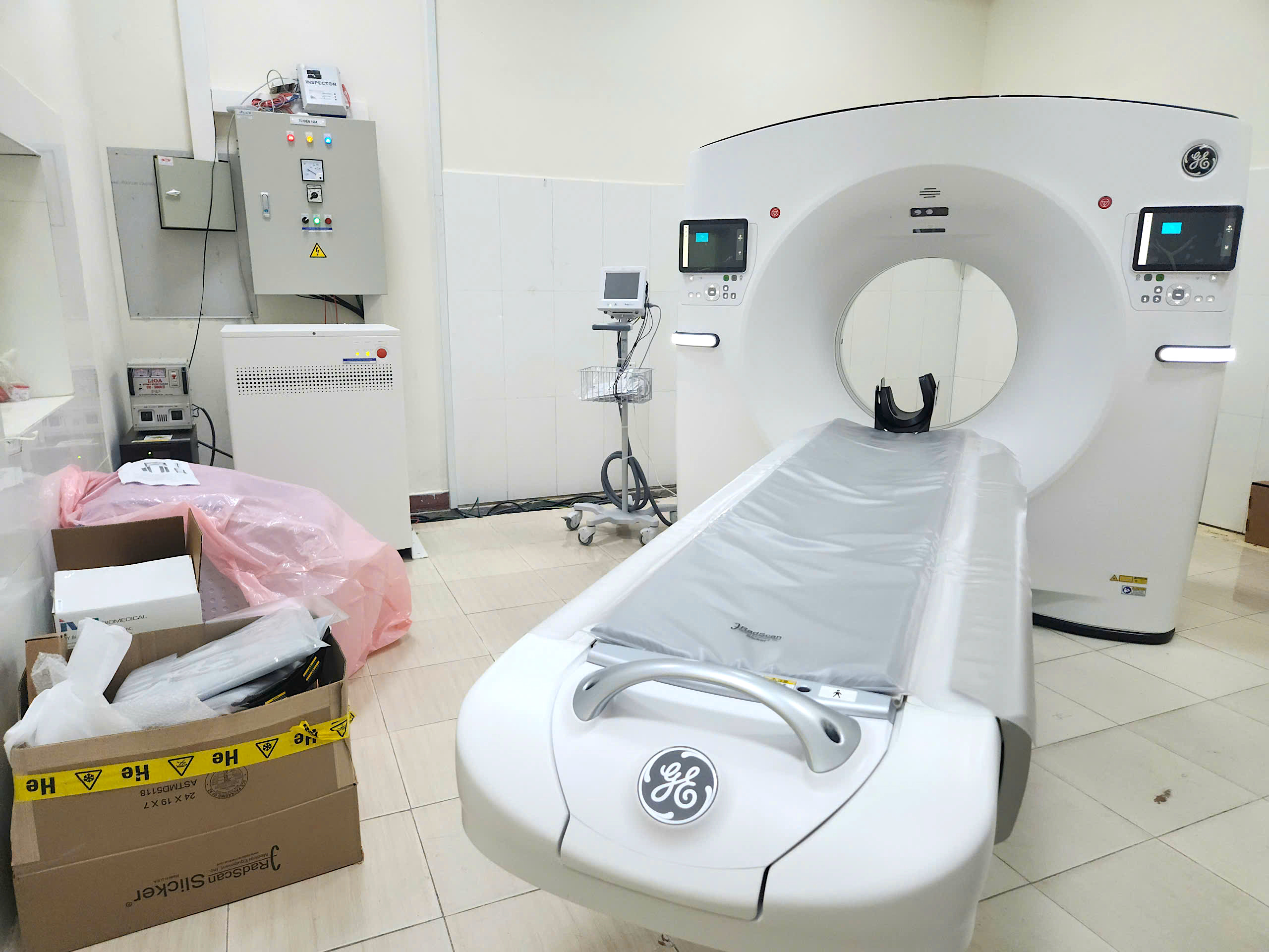 Bệnh viện lớn nhất Quảng Ng&atilde;i được n&acirc;ng cấp ra sao?- Ảnh 11.