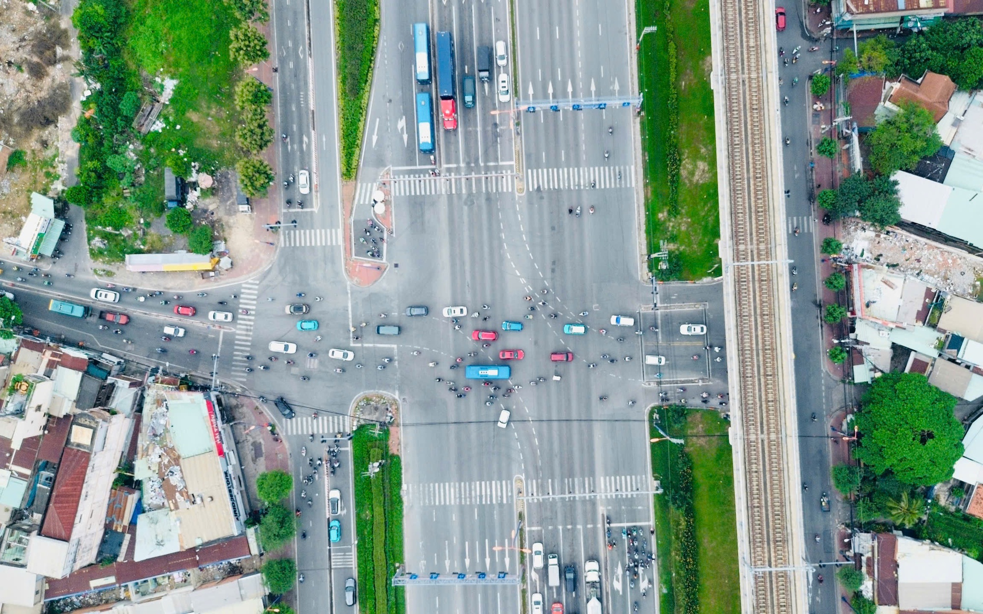 TP.HCM chạy đua giải phóng mặt bằng, chuẩn bị khởi công Vành đai 2 vào cuối năm 2025- Ảnh 4. TP.HCM sắp xây dựng cầu vượt, hầm chui ngã tư Bình Thái trên tuyến Vành đai 2