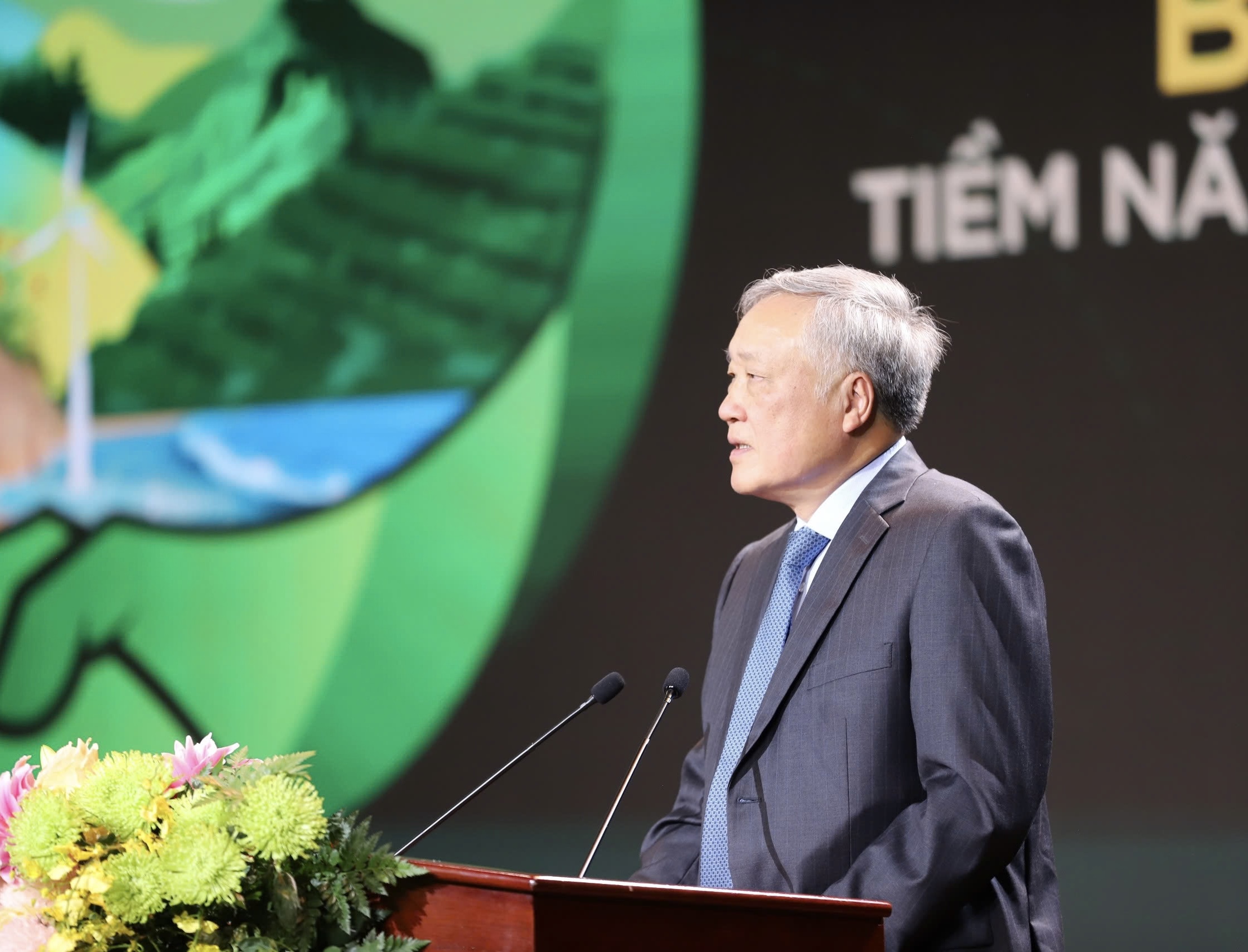 Phó Thủ tướng Nguyễn Hòa Bình: Lâm Đồng đứng trước thời cơ vàng để bứt phá- Ảnh 1. Phó Thủ tướng Nguyễn Hòa Bình: Lâm Đồng đứng trước thời cơ vàng để bứt phá- Ảnh 1.