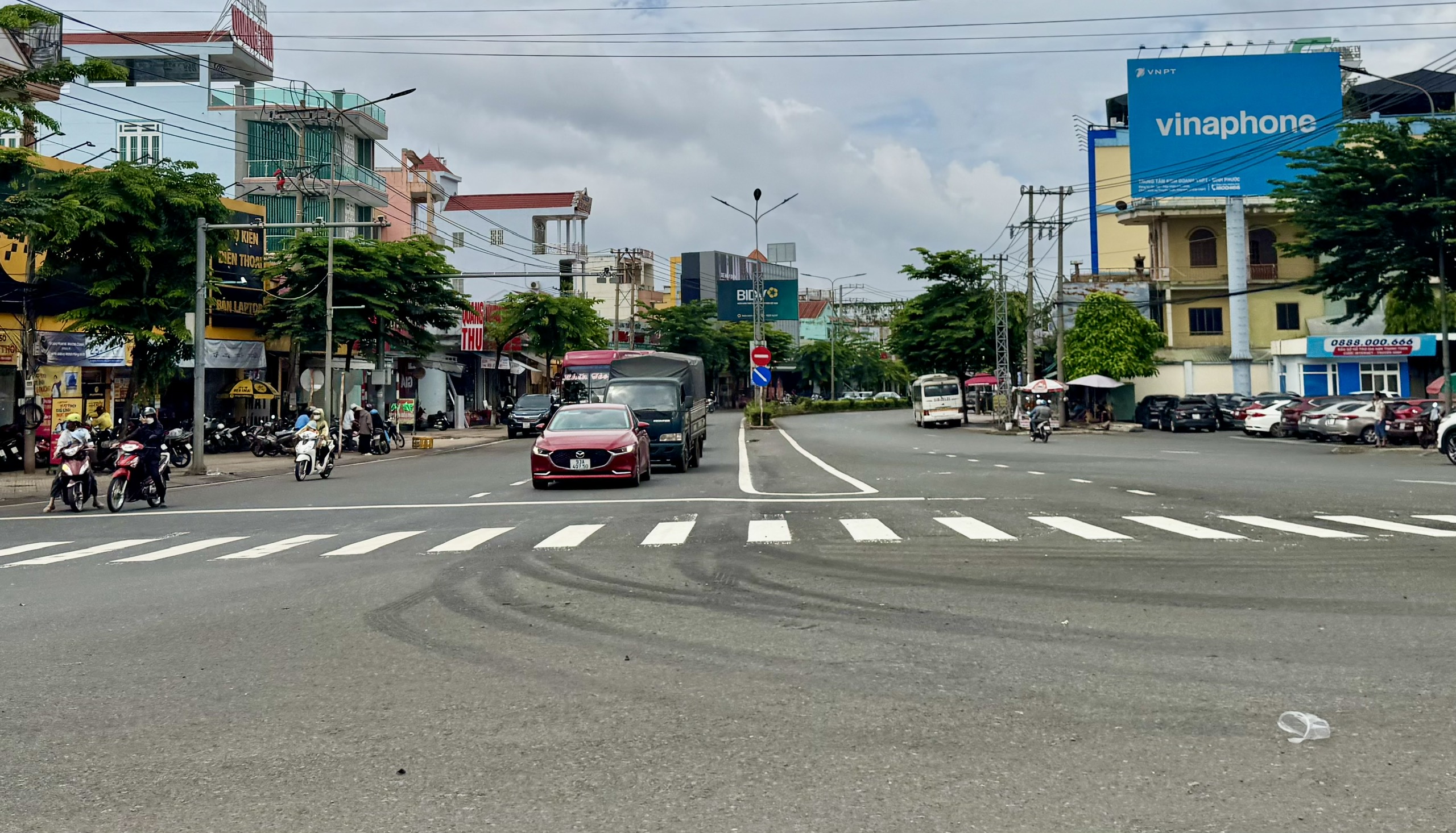 Đồng Nai: “Mắt thần” và đèn tín hiệu nâng tầm giao thông đô thị thông minh, đảm bảo ATGT- Ảnh 6. Đồng Nai: “Mắt thần” và đèn tín hiệu nâng tầm giao thông đô thị thông minh, đảm bảo ATGT- Ảnh 6.