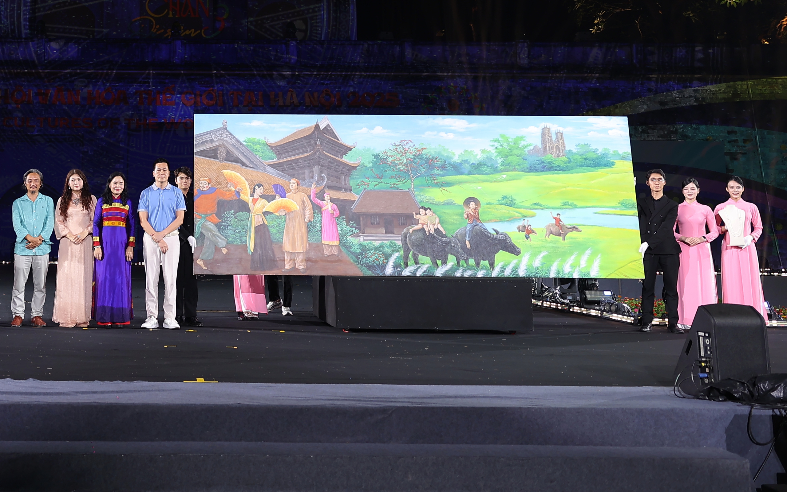 T&T Group, SHB lan tỏa bản sắc văn h&oacute;a Việt c&ugrave;ng Lễ hội Văn h&oacute;a Thế giới tại H&agrave; Nội- Ảnh 3.