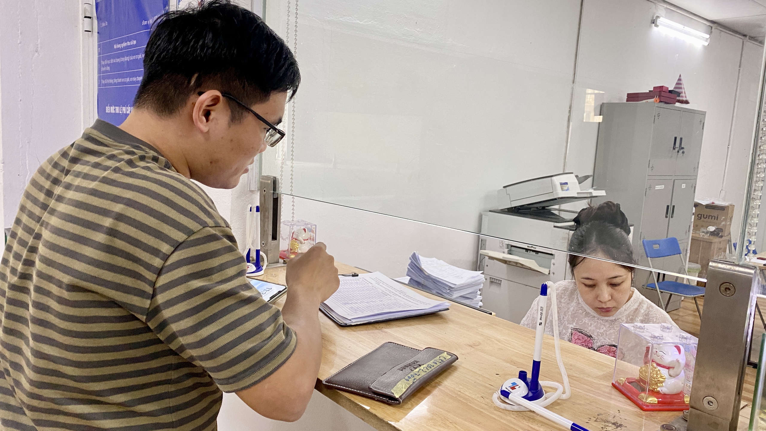 Gỡ vướng phạt nguội như thế n&agrave;o để người d&acirc;n &ldquo;dễ thở&rdquo; khi đăng kiểm xe?- Ảnh 1.