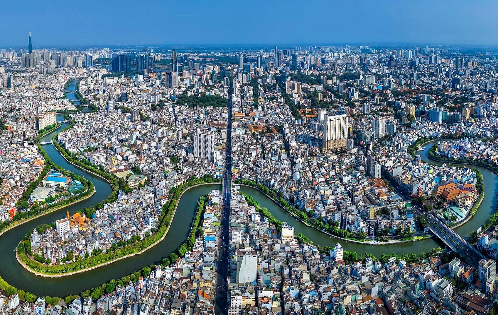 Xây dựng TP.HCM thành đô thị đa trung tâm trong kỷ nguyên mới- Ảnh 3. Xây dựng TP.HCM thành đô thị đa trung tâm trong kỷ nguyên mới- Ảnh 3.