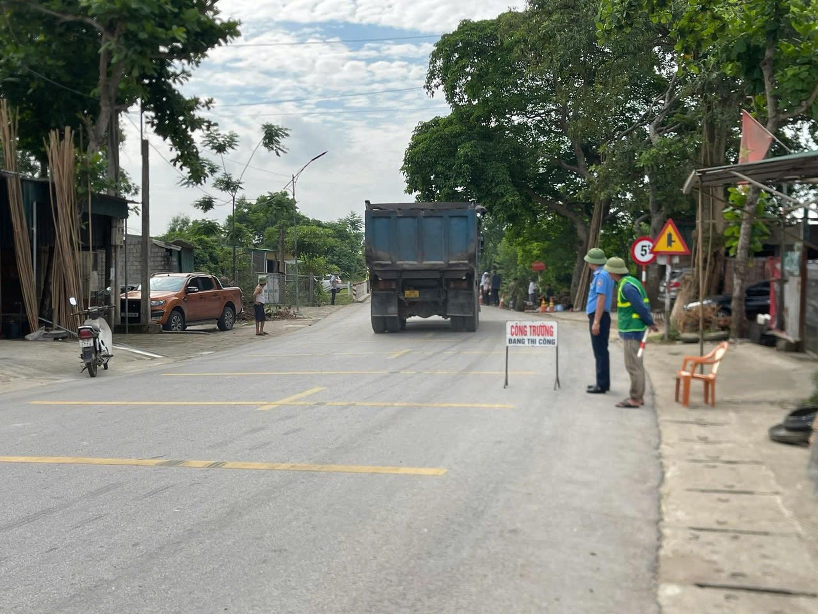 Siết chặt an to&agrave;n lao động tr&ecirc;n c&ocirc;ng trường: Đặt t&iacute;nh mạng con người l&ecirc;n trước tiến độ- Ảnh 1.