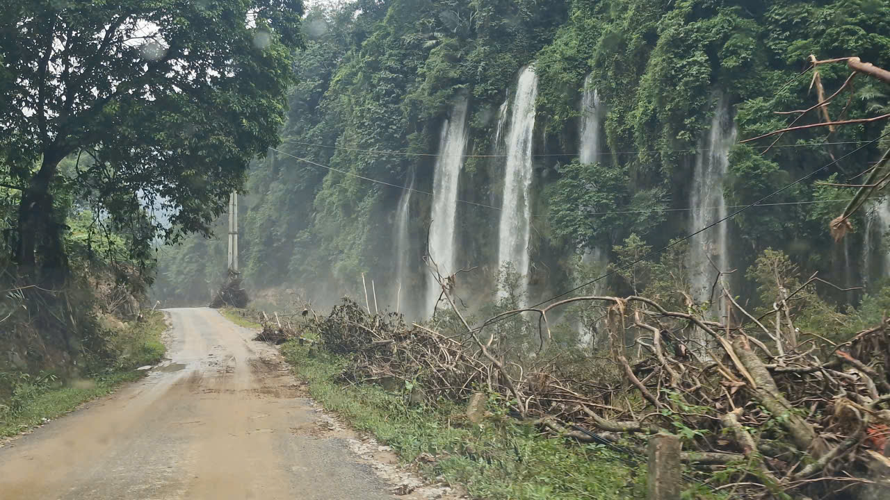 Những x&oacute;m ngh&egrave;o Th&aacute;i Nguy&ecirc;n x&aacute;c xơ sau b&atilde;o lũ, cần lắm những b&agrave;n tay l&uacute;c n&agrave;y- Ảnh 10.