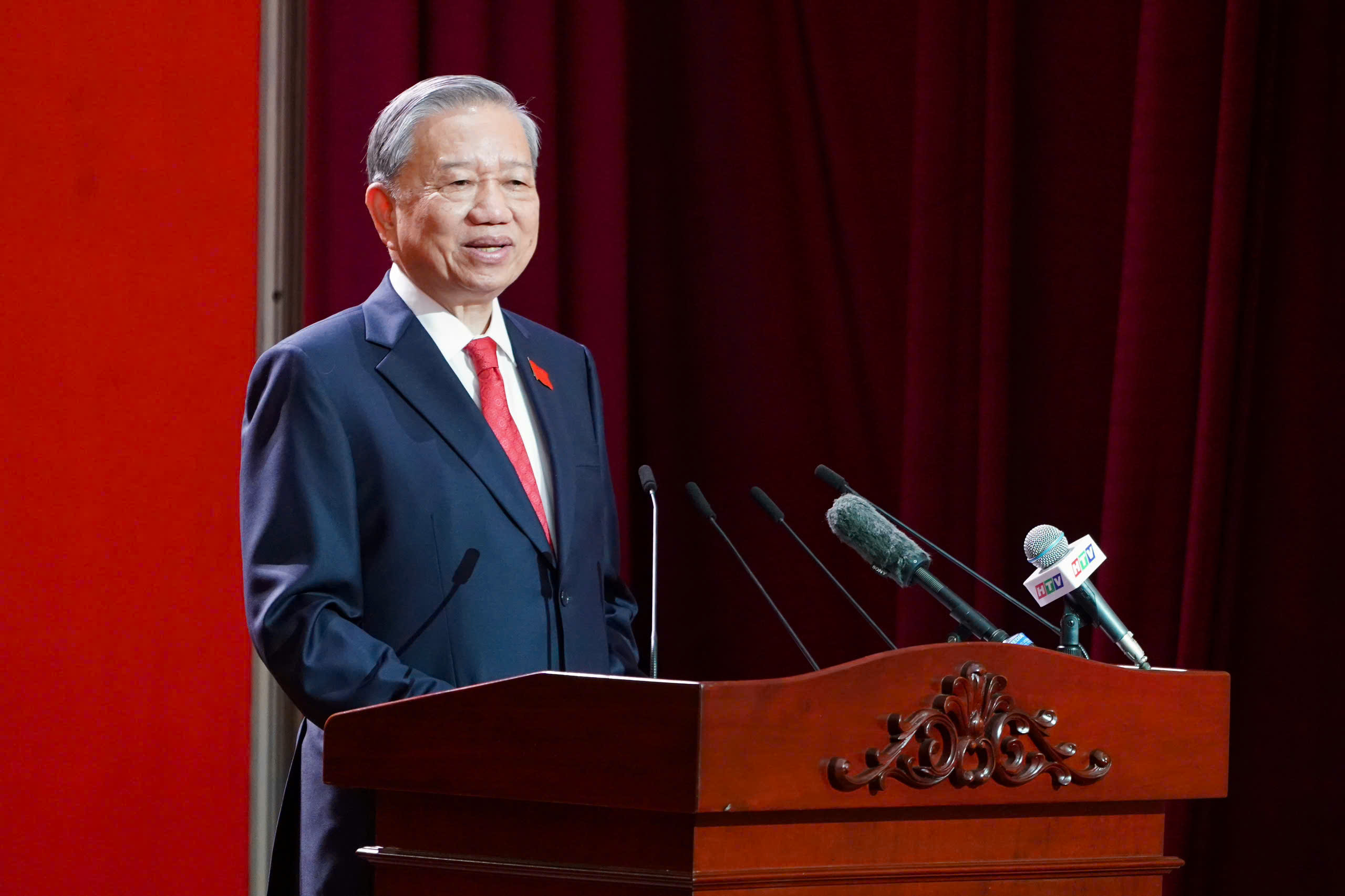 TP.HCM hướng tới đ&ocirc; thị ph&aacute;t triển bền vững v&agrave; tự chủ- Ảnh 2.