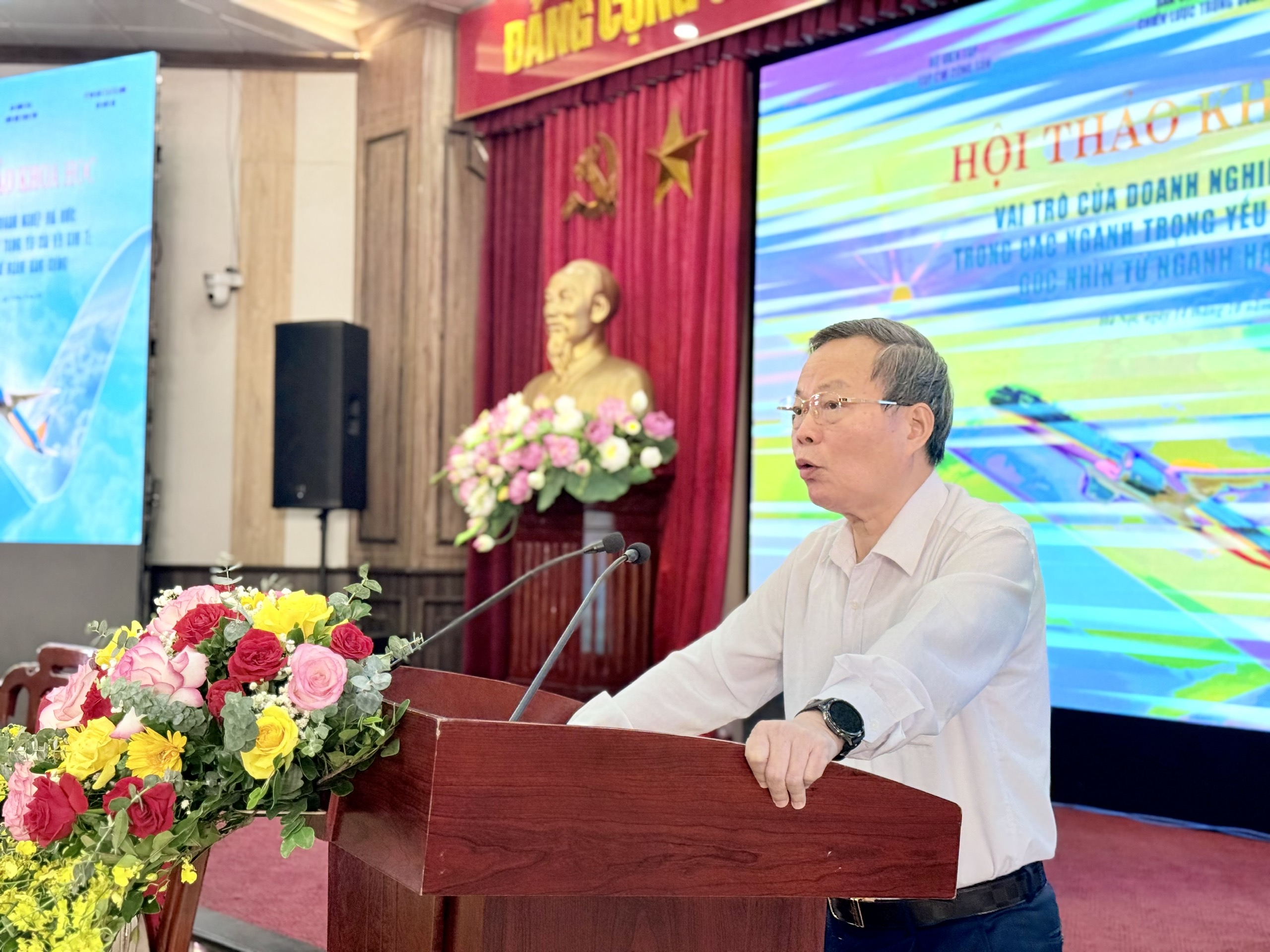 Doanh nghiệp Nh&agrave; nước phải giữ vai tr&ograve; chủ đạo, dẫn dắt tăng trưởng kinh tế- Ảnh 4.