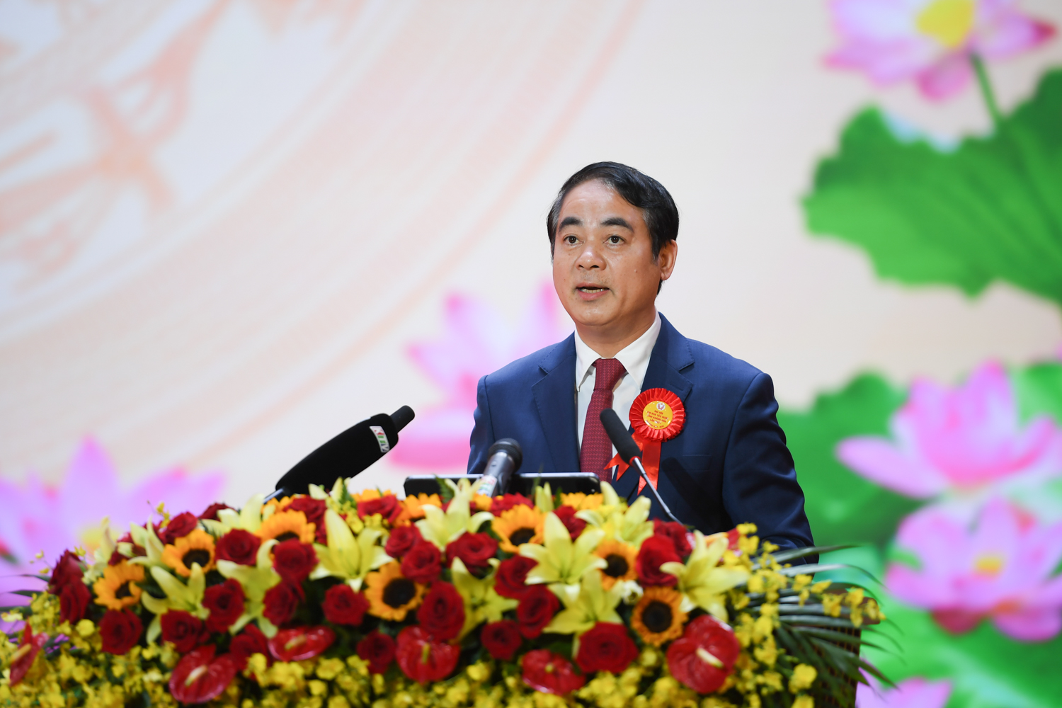 Khánh Hòa: 500 ngày đêm hoàn thành 3.000km cao tốc, điểm nhấn phong trào thi đua yêu nước- Ảnh 1. Khánh Hòa: 500 ngày đêm hoàn thành 3.000km cao tốc, điểm nhấn phong trào thi đua yêu nước- Ảnh 1.