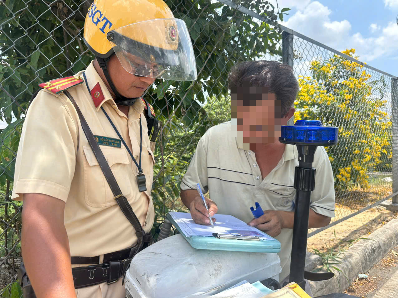 TP.HCM: Hơn 1.800 "ma men" bị xử l&yacute; trong 4 ng&agrave;y ra qu&acirc;n kiểm tra nồng độ cồn, ma t&uacute;y- Ảnh 2.