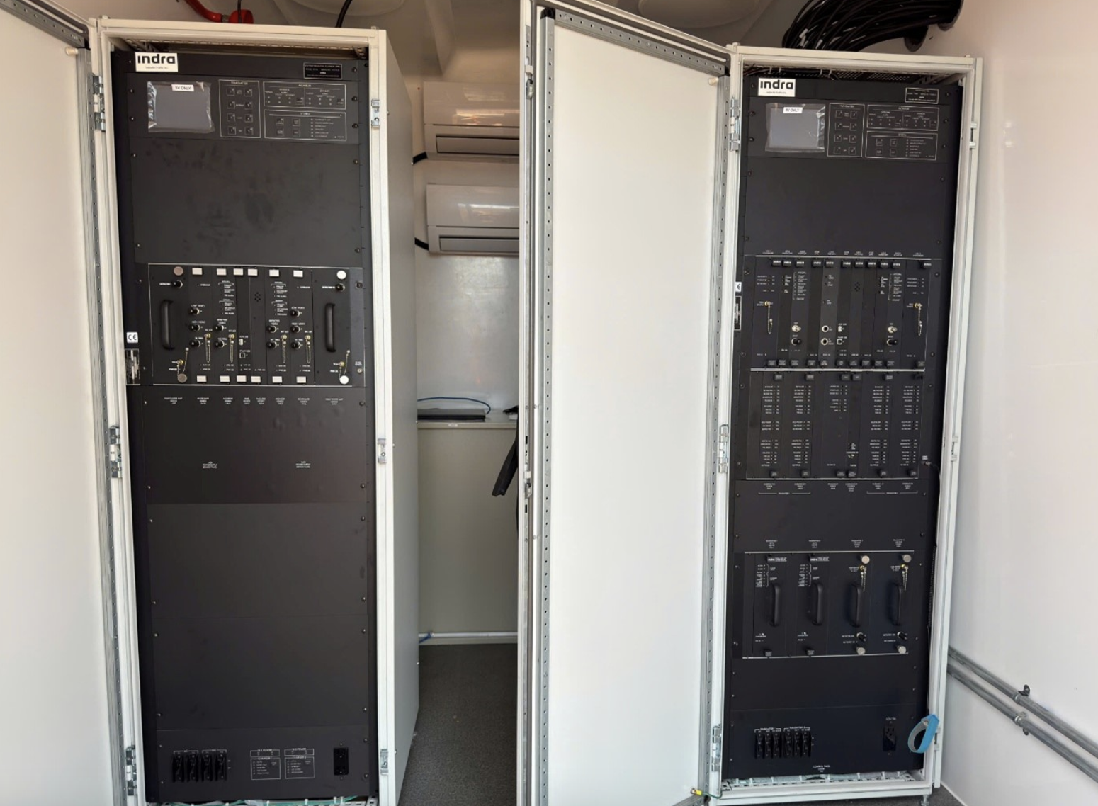 Ho&agrave;n th&agrave;nh lắp đặt hệ thống &ldquo;mắt dẫn đường&rdquo; hiện đại bậc nhất ở s&acirc;n bay Long Th&agrave;nh- Ảnh 4.