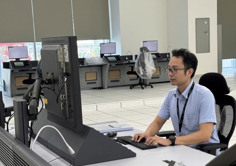 Người đội ph&oacute; với những s&aacute;ng kiến l&agrave;m chủ c&ocirc;ng nghệ điều h&agrave;nh bay- Ảnh 4.