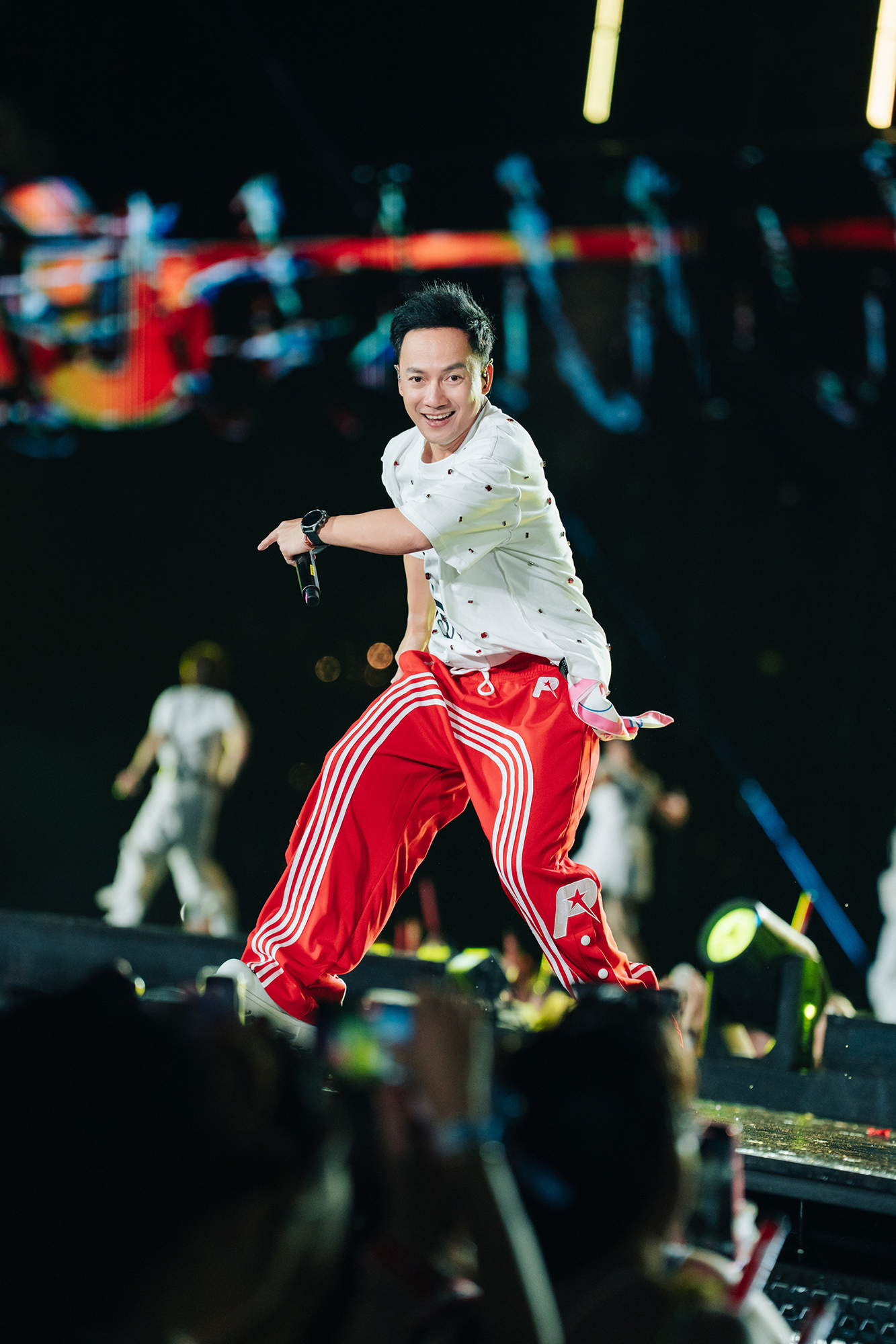 Rapper Đinh Tiến Đạt: T&ocirc;i trở lại kh&ocirc;ng phải để tỏa s&aacute;ng- Ảnh 2.