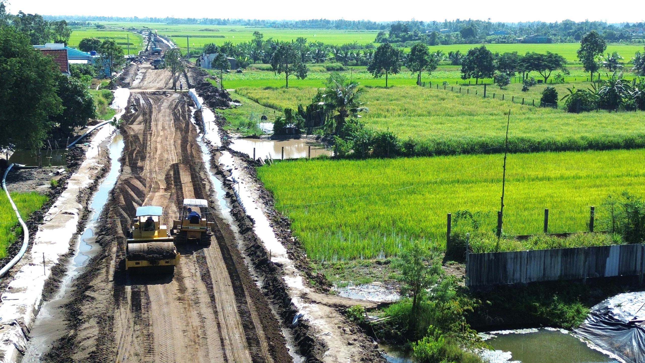 Sớm khép kín đường dọc sông Tiền hơn 2.400 tỷ đồng qua Đồng Tháp- Ảnh 6. Sớm khép kín đường dọc sông Tiền hơn 2.400 tỷ đồng qua Đồng Tháp- Ảnh 6.