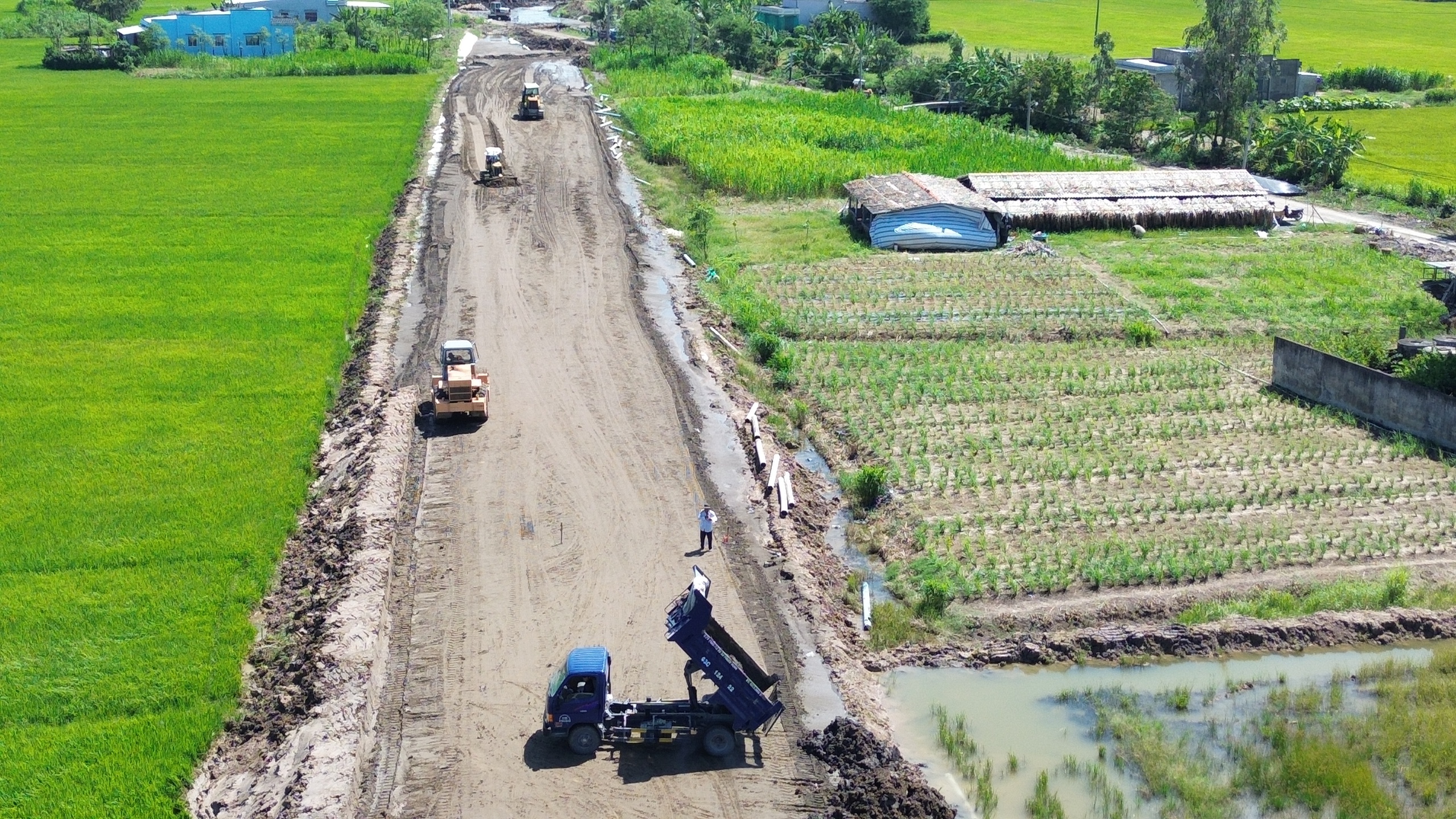 Sớm khép kín đường dọc sông Tiền hơn 2.400 tỷ đồng qua Đồng Tháp- Ảnh 10. Sớm khép kín đường dọc sông Tiền hơn 2.400 tỷ đồng qua Đồng Tháp- Ảnh 10.