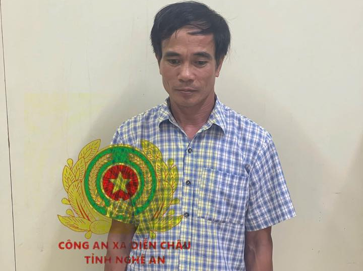 Tạm giữ hình sự đối tượng cầm bút đe dọa chọc vào mặt nữ bác sĩ- Ảnh 1. Tạm giữ hình sự đối tượng cầm bút đe dọa chọc vào mặt nữ bác sĩ- Ảnh 1.