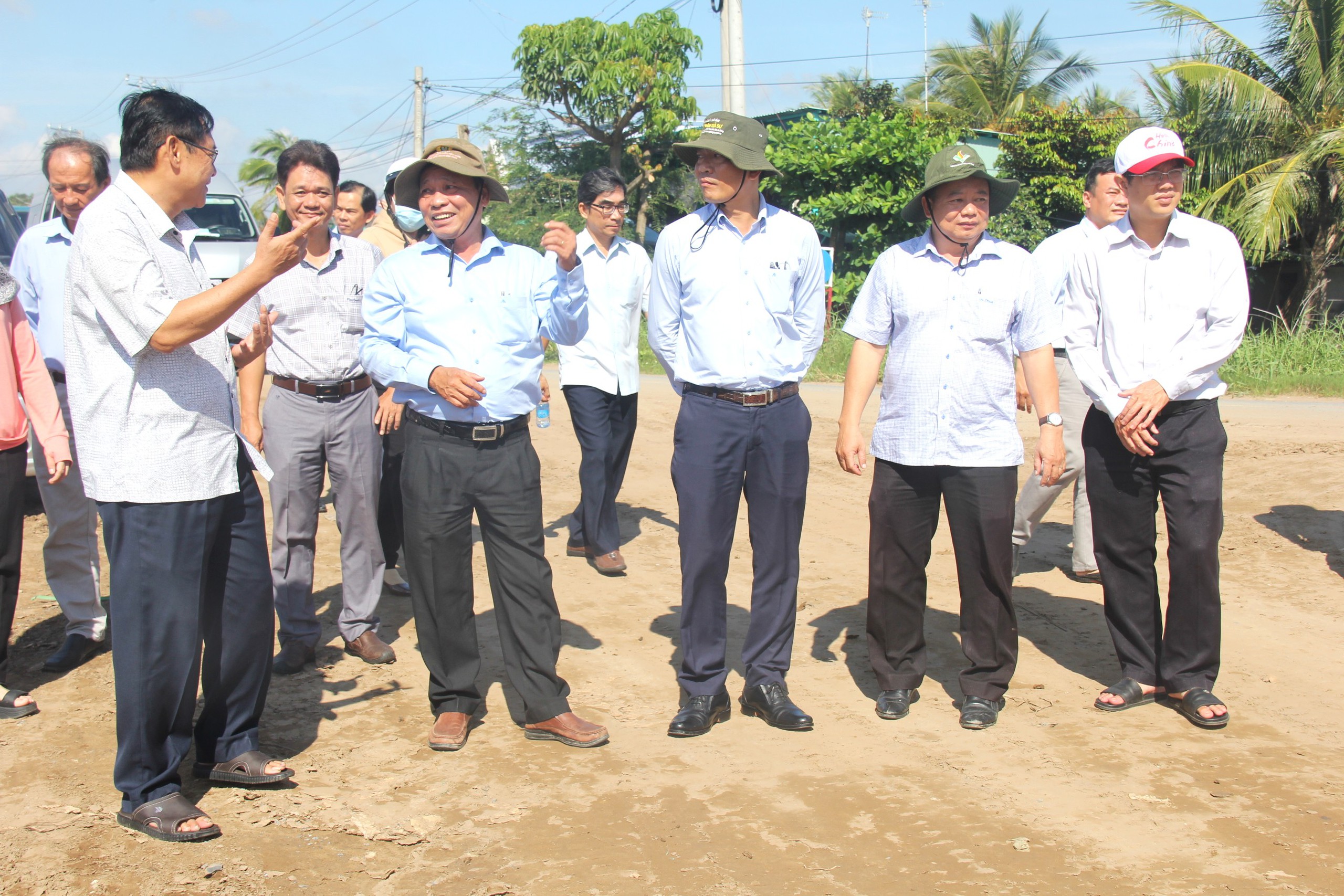 Sớm khép kín đường dọc sông Tiền hơn 2.400 tỷ đồng qua Đồng Tháp- Ảnh 8. Sớm khép kín đường dọc sông Tiền hơn 2.400 tỷ đồng qua Đồng Tháp- Ảnh 8.