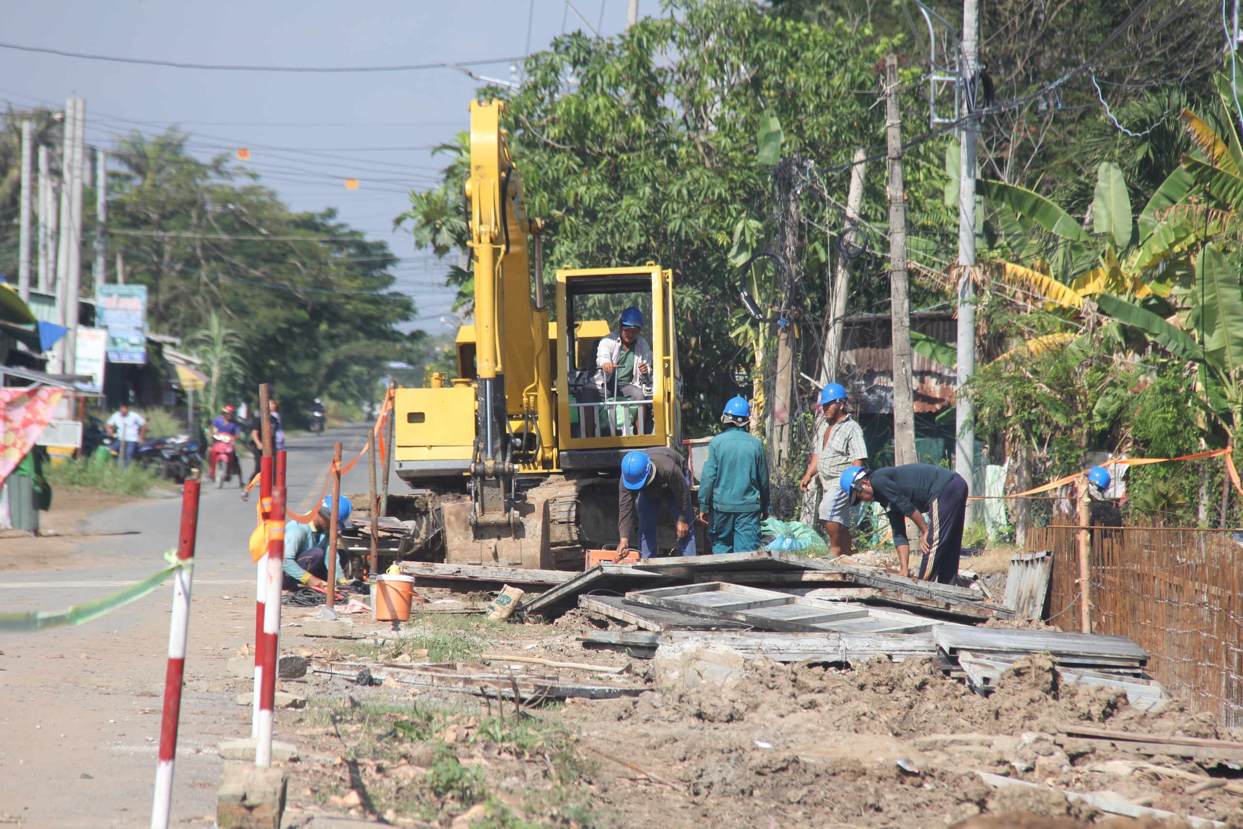 Sớm khép kín đường dọc sông Tiền hơn 2.400 tỷ đồng qua Đồng Tháp- Ảnh 9. Sớm khép kín đường dọc sông Tiền hơn 2.400 tỷ đồng qua Đồng Tháp- Ảnh 9.