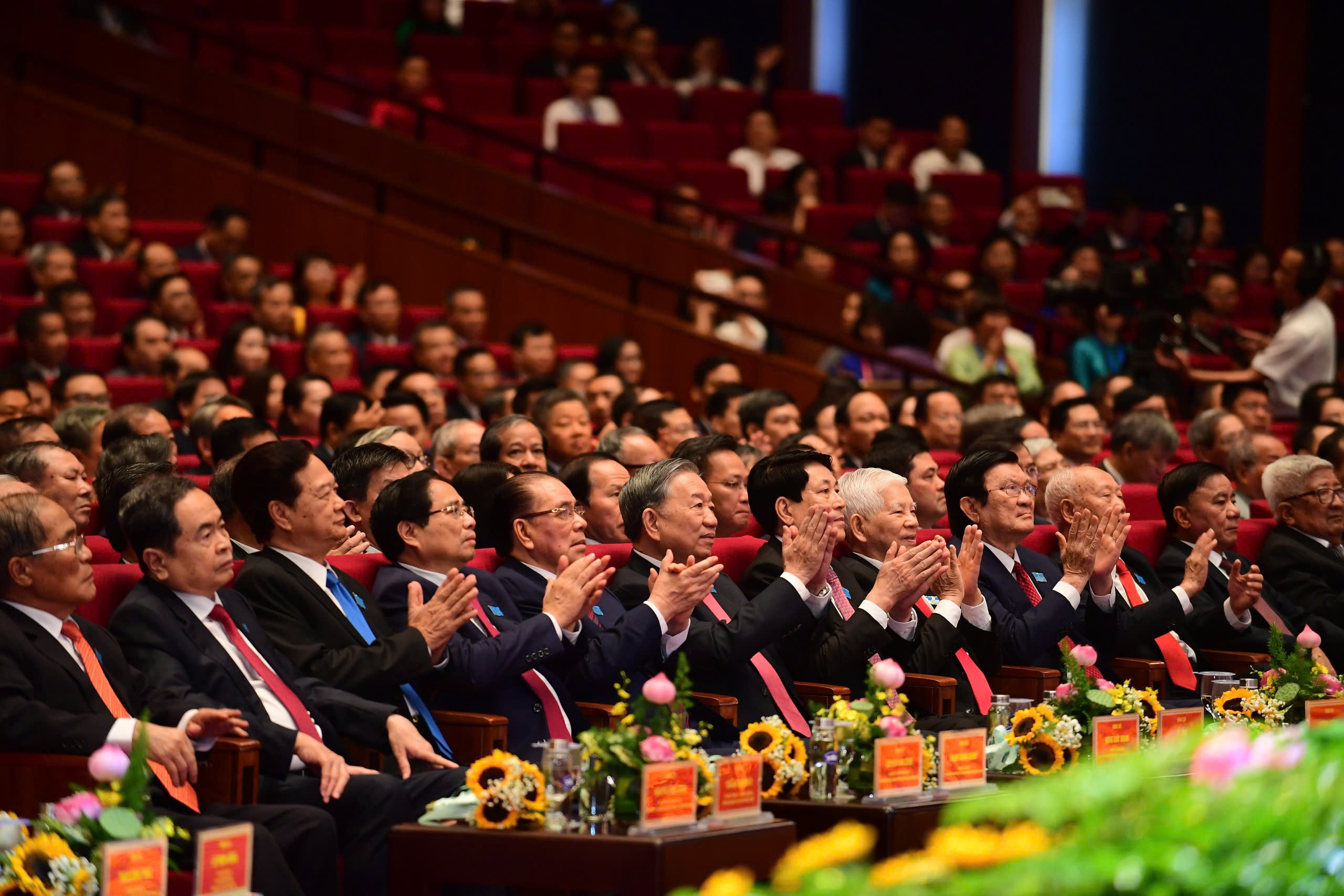H&agrave; Nội đặt mục ti&ecirc;u ho&agrave;n th&agrave;nh 100km đường sắt đ&ocirc; thị năm 2030, xong V&agrave;nh đai 4 trước 2027- Ảnh 3.