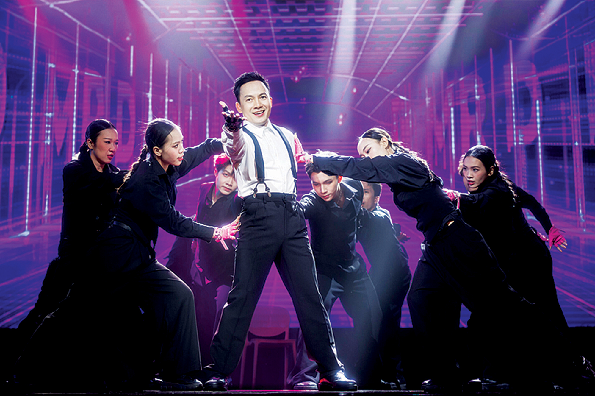 Rapper Đinh Tiến Đạt: T&ocirc;i trở lại kh&ocirc;ng phải để tỏa s&aacute;ng- Ảnh 1.