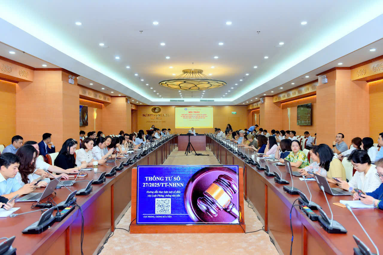 Ngân hàng Nhà nước phổ biến Luật Phòng, chống rửa tiền- Ảnh 3. Ngân hàng Nhà nước phổ biến Luật Phòng, chống rửa tiền- Ảnh 3.