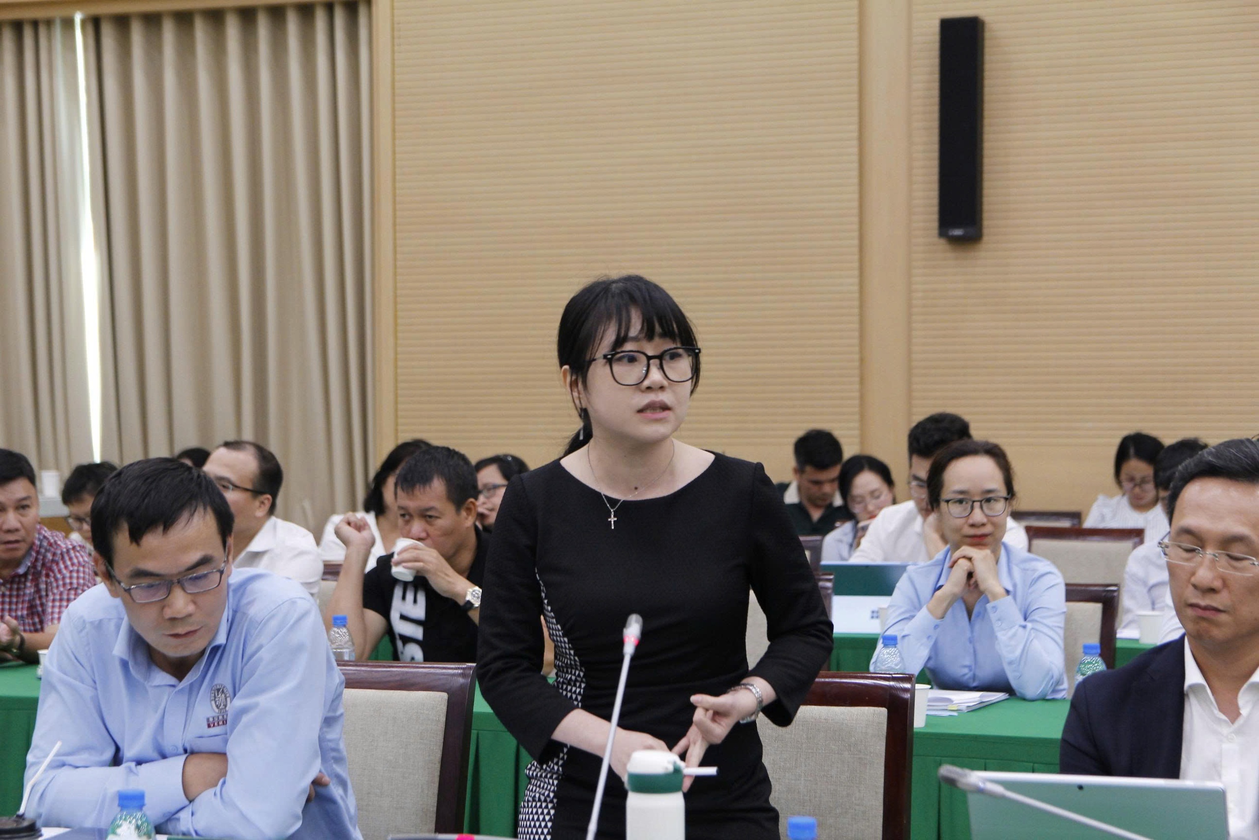 B&agrave; Đỗ Ngọc Diệp, Quản l&yacute; chương tr&igrave;nh c&ocirc;ng tr&igrave;nh xanh, c&ocirc;ng tr&igrave;nh th&iacute;ch ứng rủi ro kh&iacute; hậu Việt Nam của IFC chia sẻ về t&igrave;nh h&igrave;nh ph&aacute;t triển c&ocirc;ng tr&igrave;nh xanh tại Việt Nam.