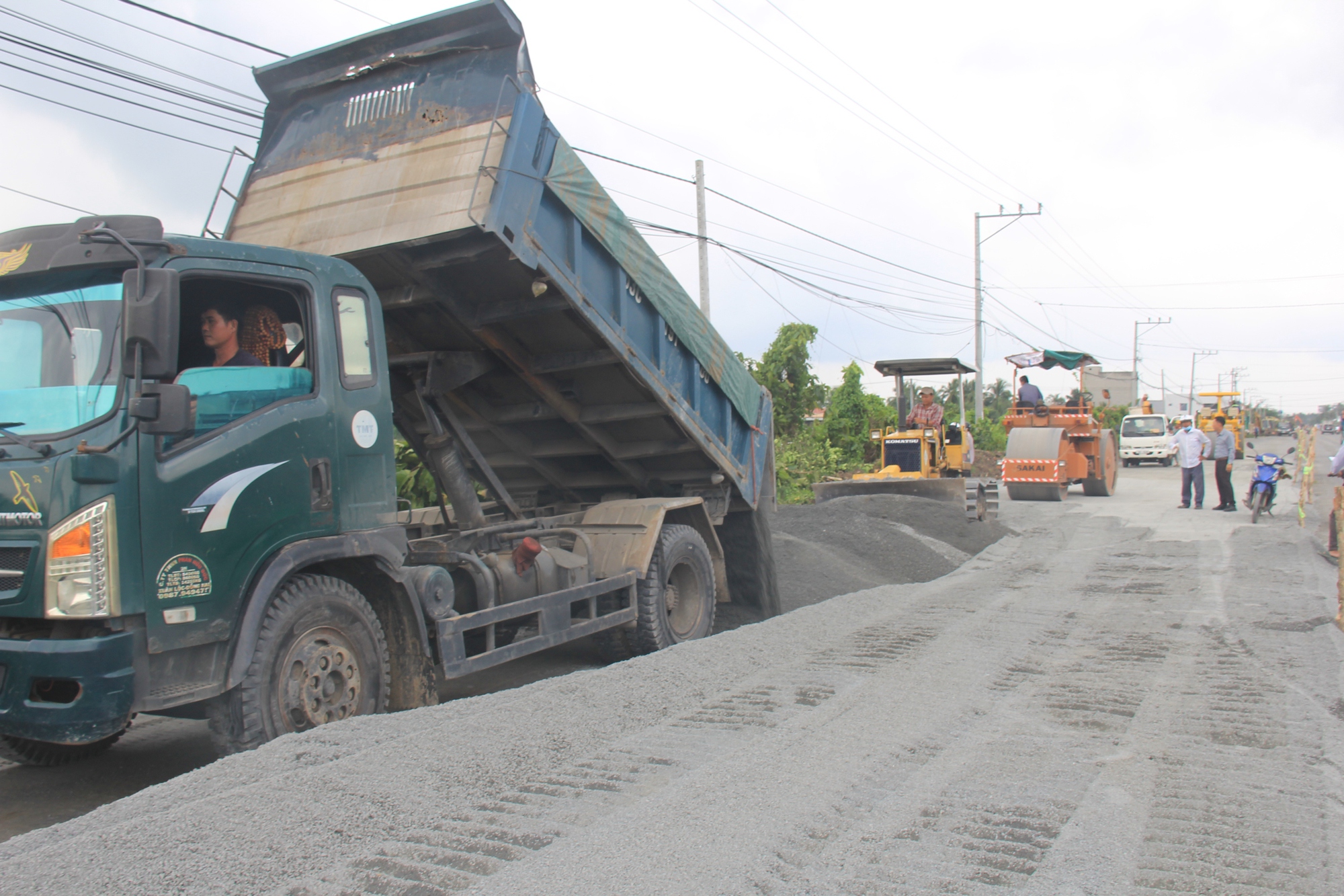 Đồng Th&aacute;p: Dự &aacute;n đường tỉnh 879C tăng tốc về đ&iacute;ch, th&ocirc;ng xe cuối năm 2025- Ảnh 1.