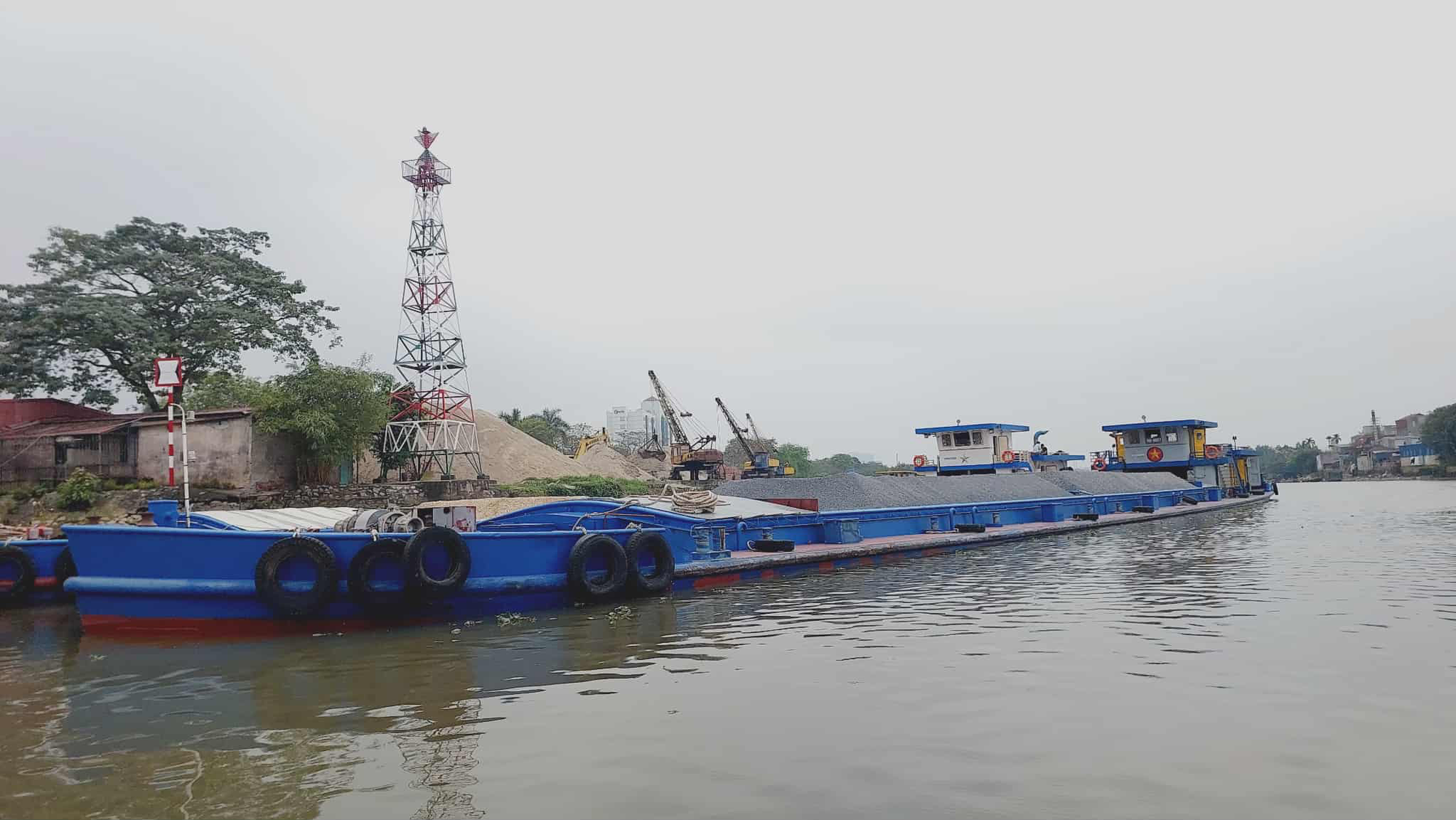 Cụ thể h&oacute;a quy tr&igrave;nh cấp ph&eacute;p điện tử, n&acirc;ng cao hiệu quả quản l&yacute; cảng, bến thủy nội địa- Ảnh 1.