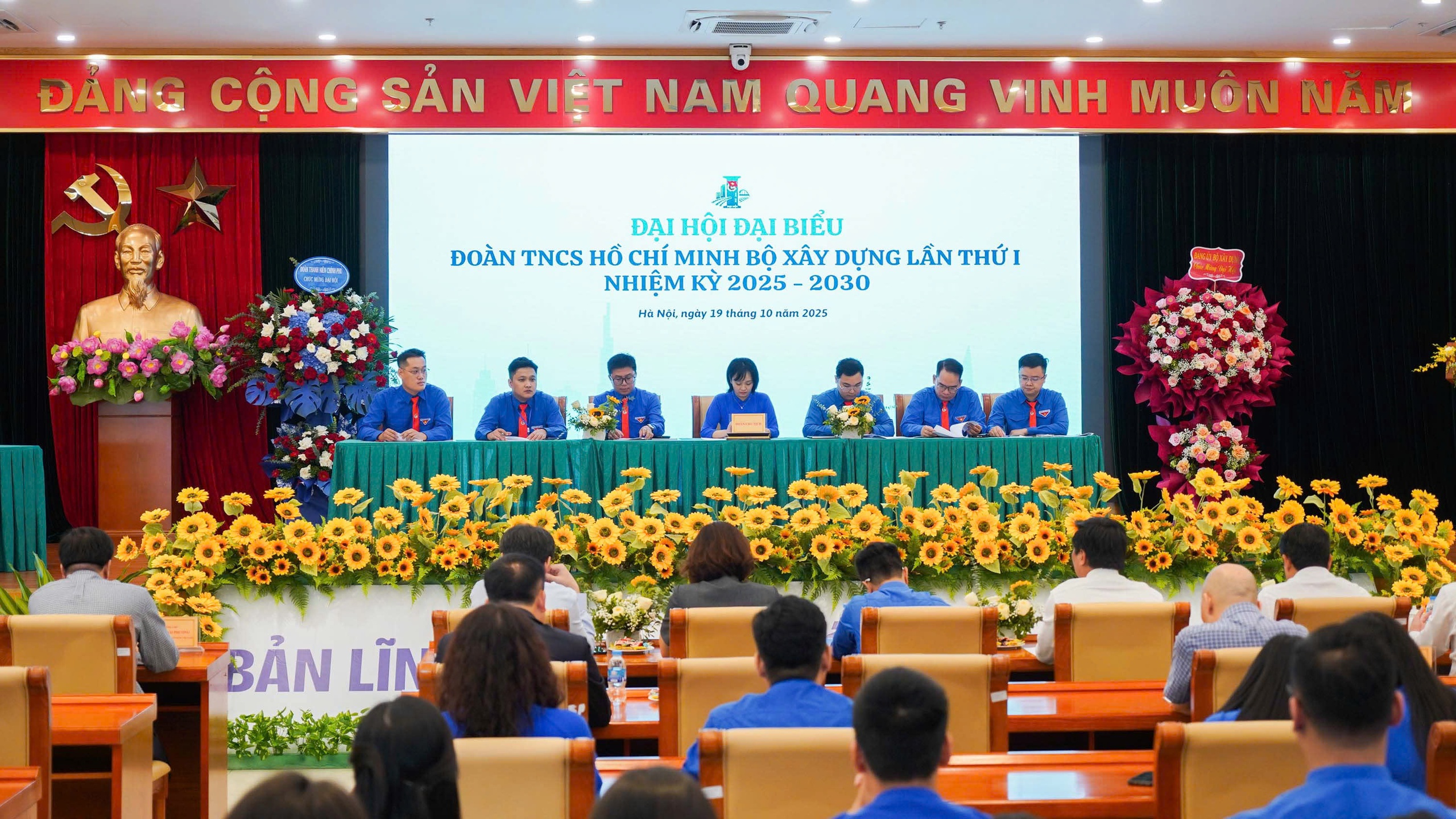 Tuổi trẻ ng&agrave;nh X&acirc;y dựng biến kh&aacute;t vọng th&agrave;nh h&agrave;nh động, biến nhiệt huyết th&agrave;nh c&ocirc;ng tr&igrave;nh- Ảnh 7.