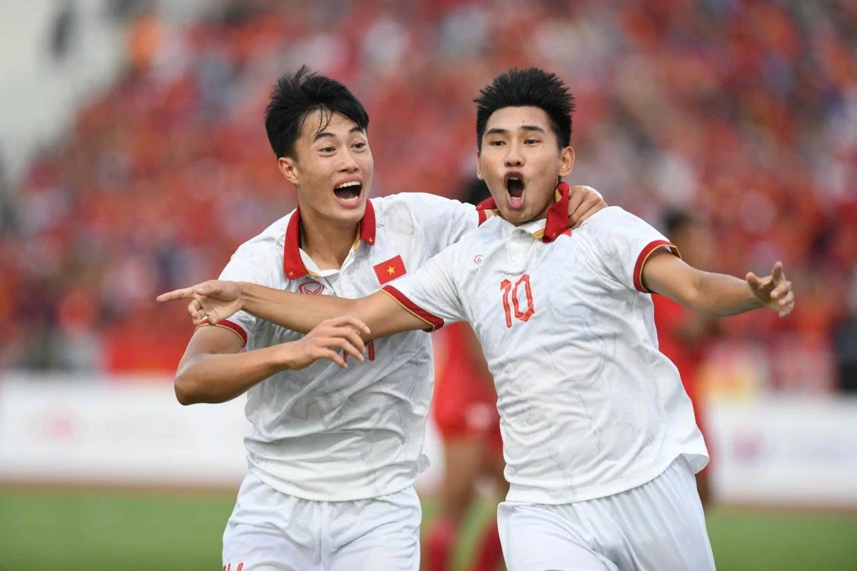 U22 Việt Nam chạm mặt Malaysia tại SEA Games 33- Ảnh 1.