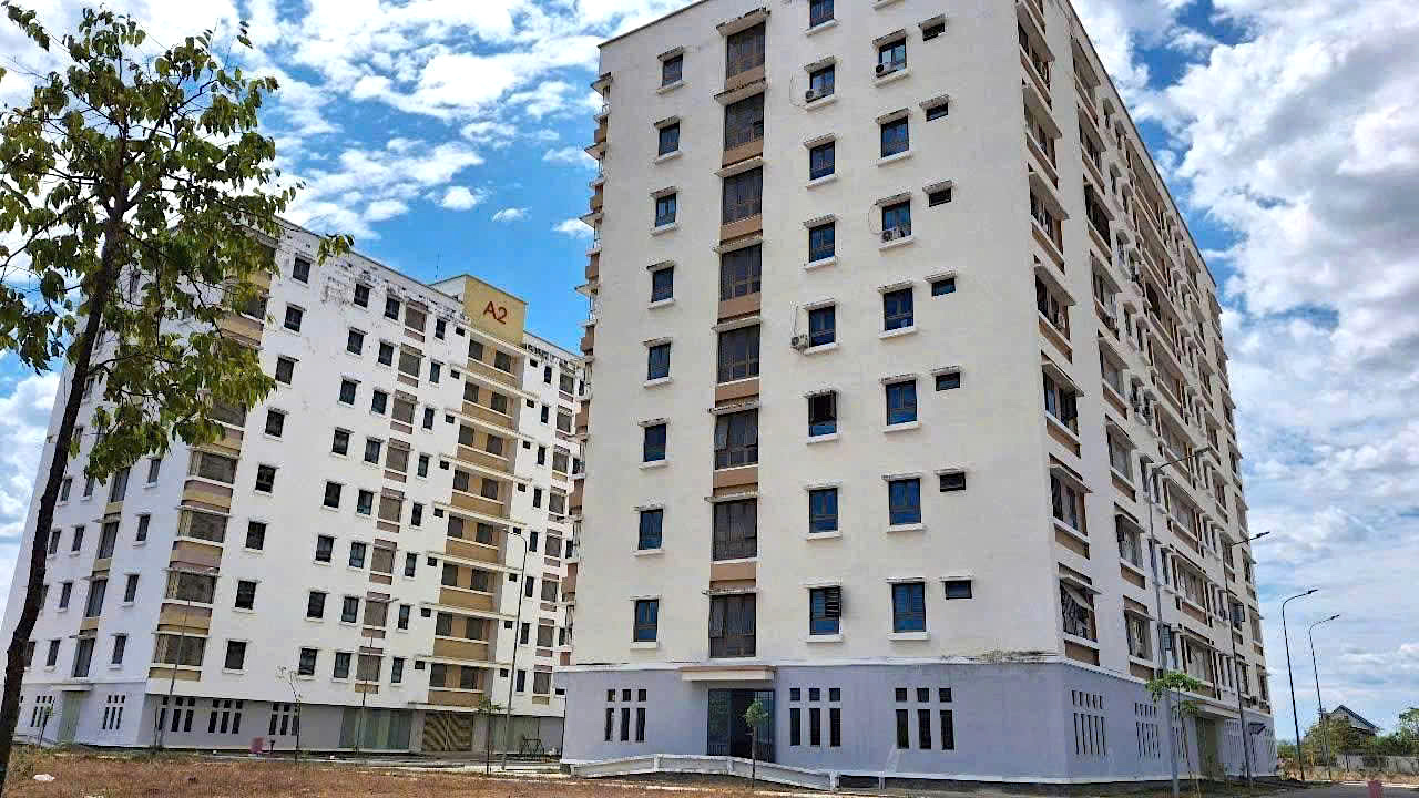 Quảng Ng&atilde;i đề ra nhiều giải ph&aacute;p ph&aacute;t triển nh&agrave; ở x&atilde; hội- Ảnh 2.