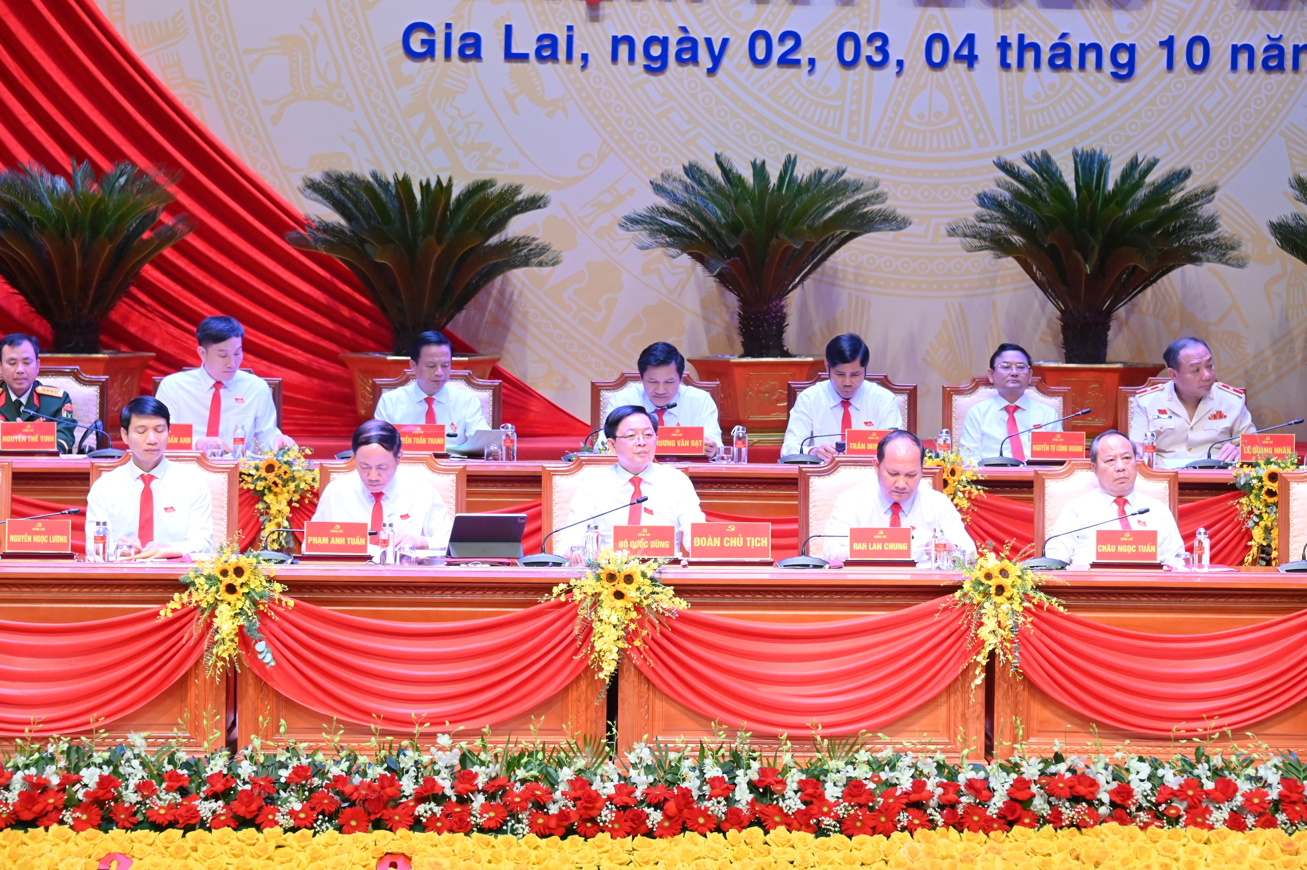 Nhiều hoạt động diễn ra trước khai mạc Đại hội Đảng bộ tỉnh Gia Lai- Ảnh 2.