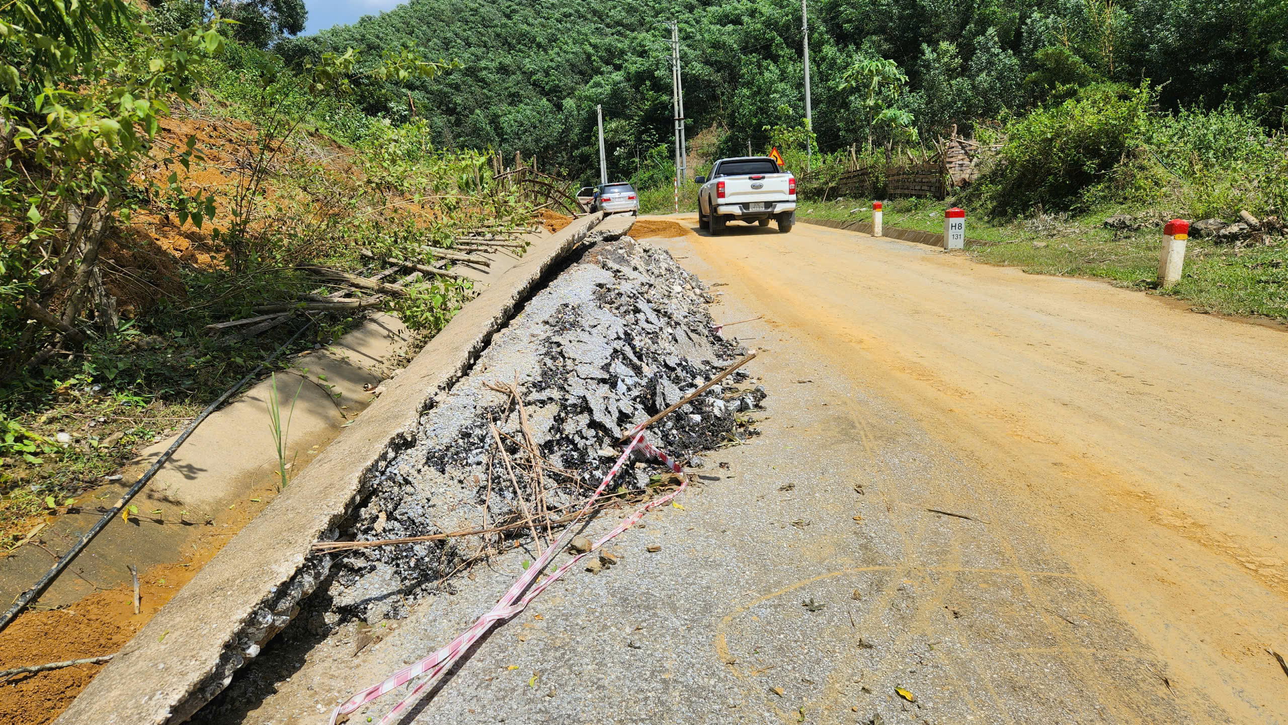 &ldquo;B&atilde;o chồng b&atilde;o, lũ chồng lũ&rdquo;, Nghệ An cần hỗ trợ 132 tỷ đồng để đảm bảo giao th&ocirc;ng- Ảnh 5.