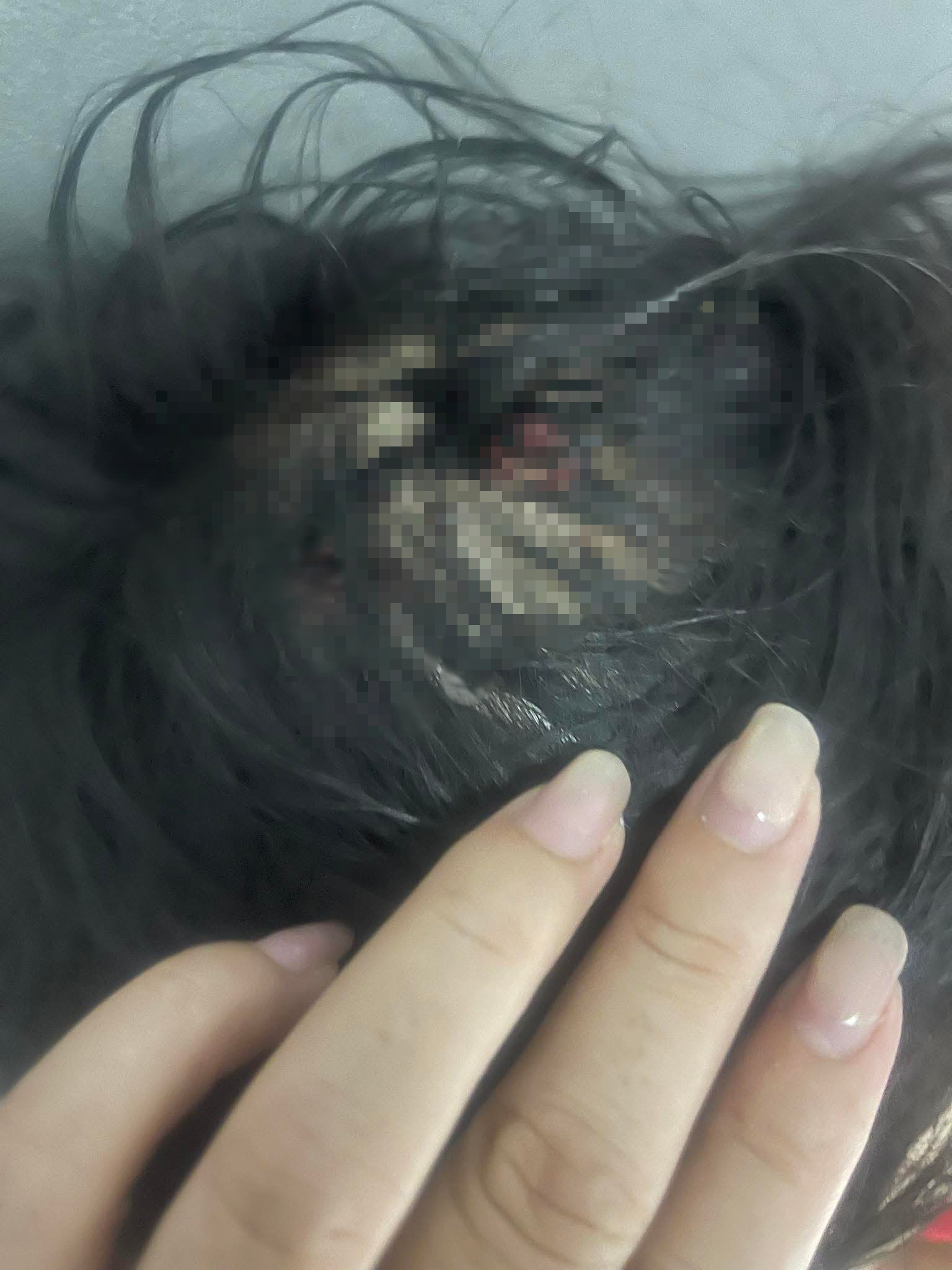 Bắt giữ khẩn cấp người cha dượng bạo h&agrave;nh con ri&ecirc;ng ở H&agrave; Tĩnh- Ảnh 2.