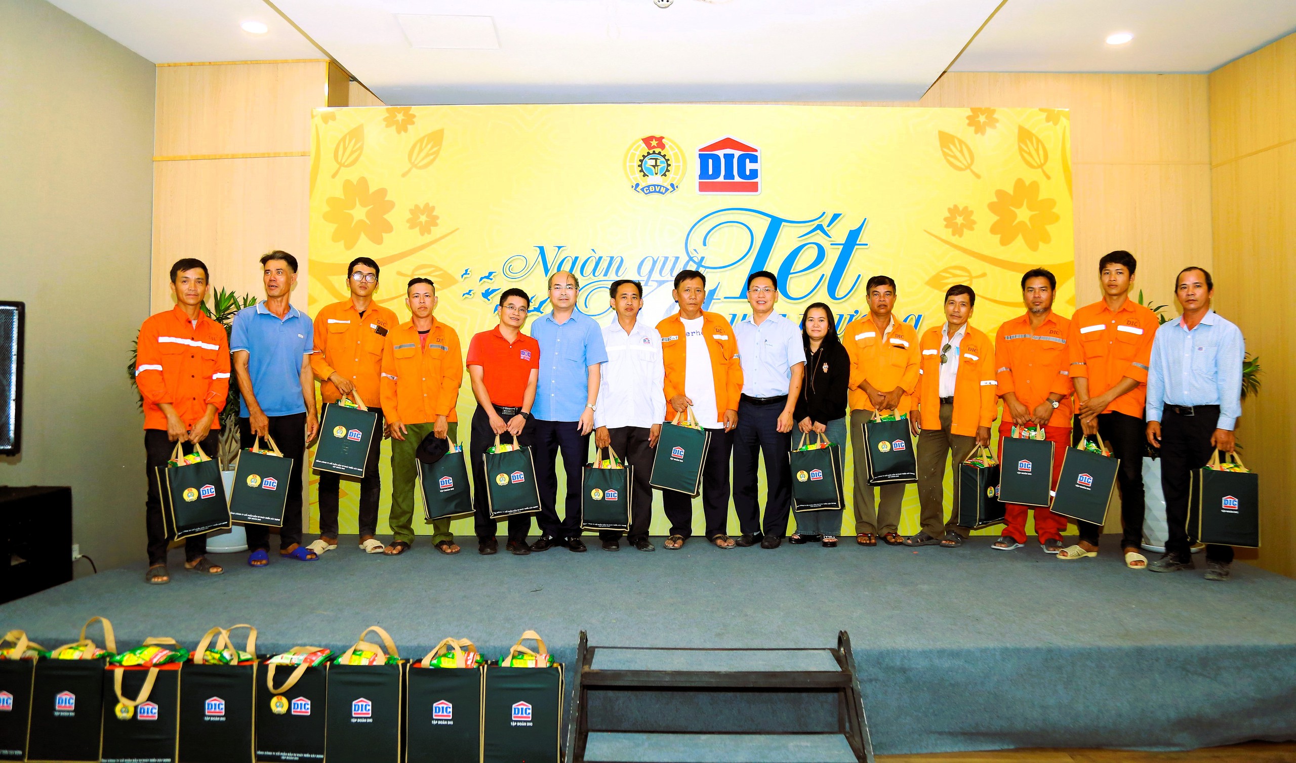 H&agrave;ng ngh&igrave;n đo&agrave;n vi&ecirc;n, người lao động ng&agrave;nh X&acirc;y dựng được hỗ trợ tết B&iacute;nh Ngọ 2026- Ảnh 2.