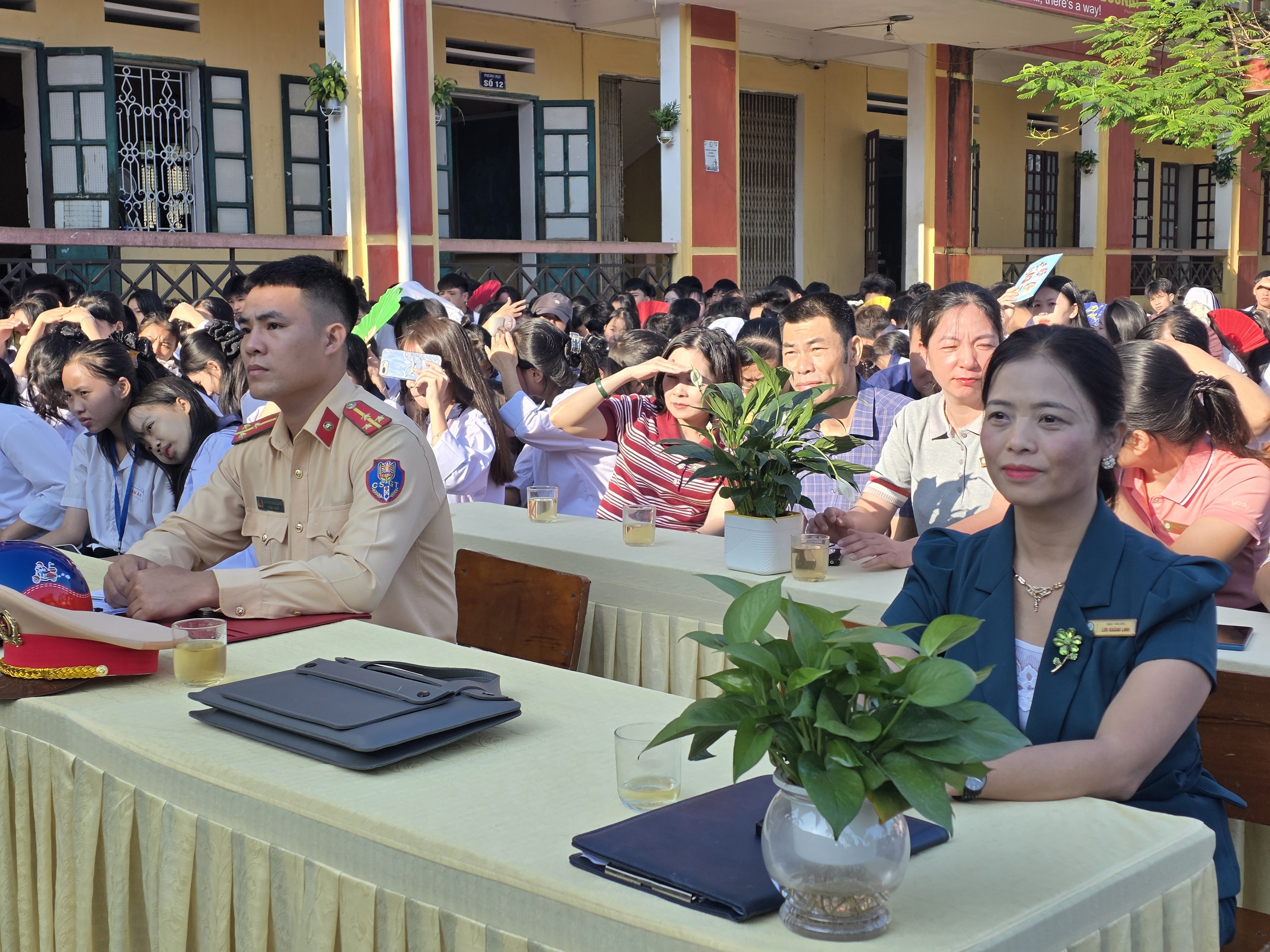 Hơn 1.000 học sinh L&agrave;o Cai được hướng dẫn kỹ năng l&aacute;i xe an to&agrave;n- Ảnh 1.