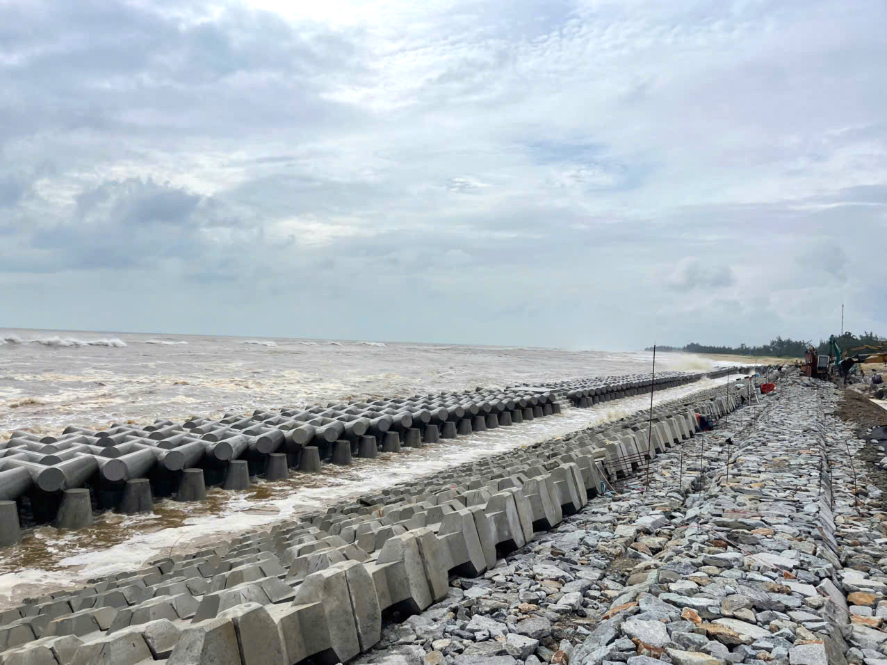 C&aacute;c tỉnh miền Trung chủ động ứng ph&oacute; b&atilde;o số 12- Ảnh 7.