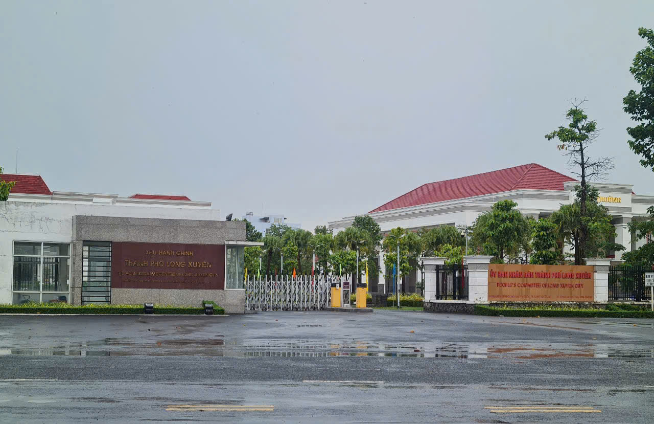 Nh&agrave;, đất c&ocirc;ng d&ocirc;i dư sau s&aacute;p nhập ở An Giang quản l&yacute; sử dụng thế n&agrave;o?- Ảnh 3.