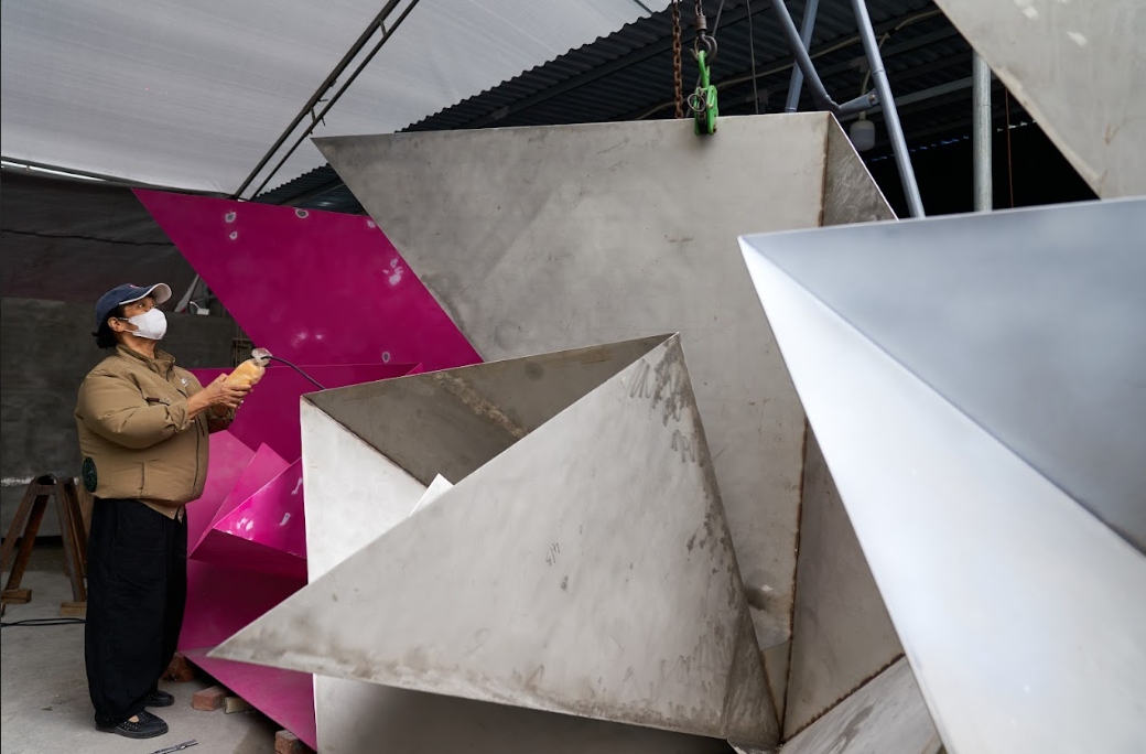 Art In The Forest: H&agrave;nh tr&igrave;nh 10 năm phi&ecirc;u du với nghệ thuật đương đại của Flamingo- Ảnh 6.