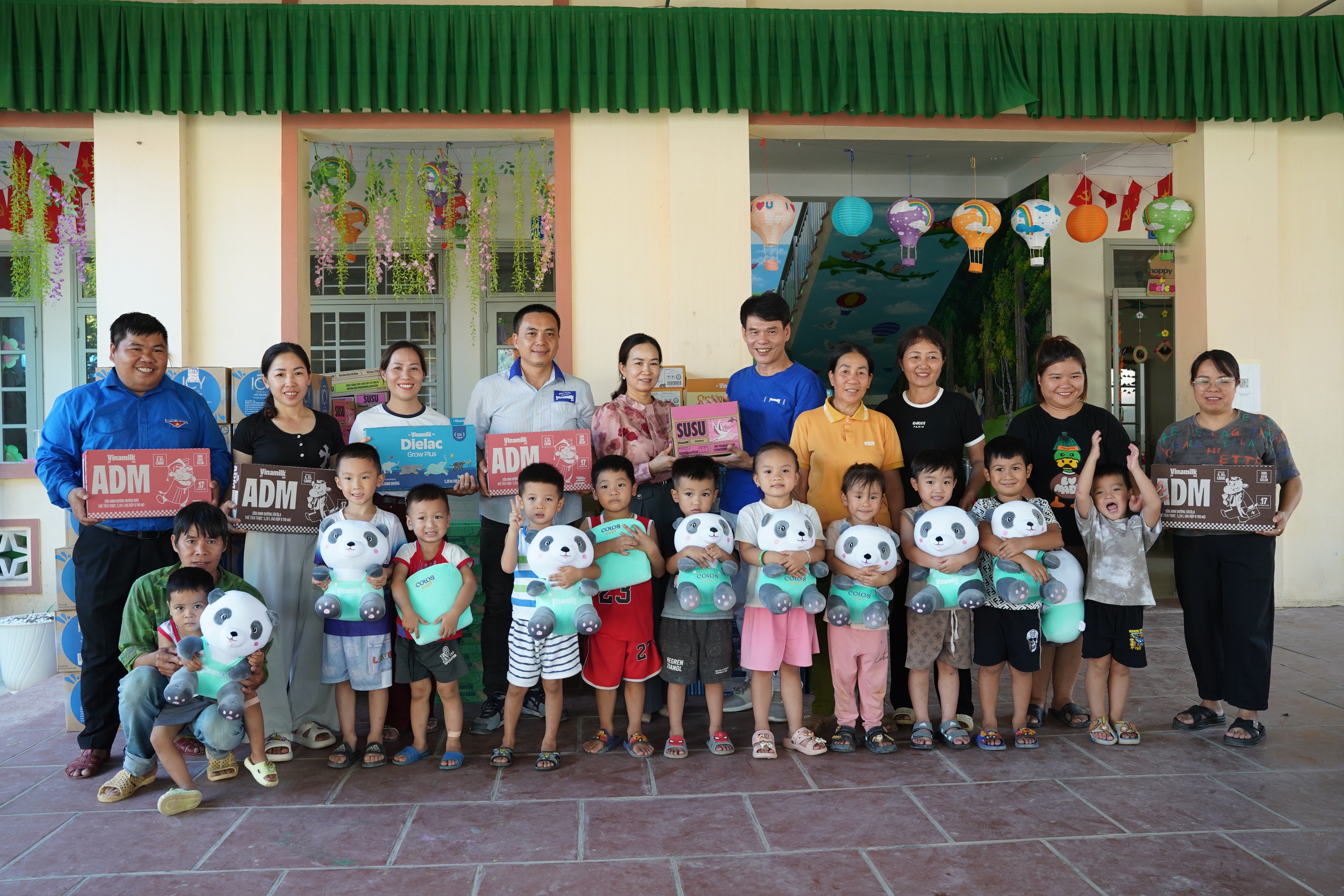 Vinamilk c&ugrave;ng cộng đồng viết tiếp h&agrave;nh tr&igrave;nh sẻ chia- Ảnh 4.