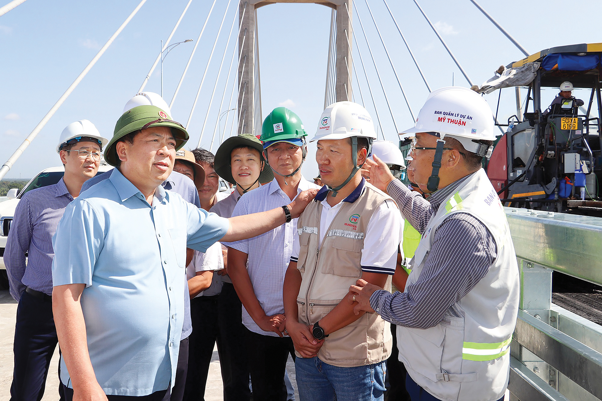 Bộ trưởng Trần Hồng Minh: Mỗi sản phẩm, công trình là thước đo kết quả thi đua- Ảnh 2. Bộ trưởng Trần Hồng Minh: Mỗi sản phẩm, công trình là thước đo kết quả thi đua- Ảnh 2.