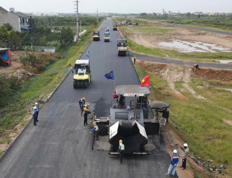 V&agrave;nh đai 4 V&ugrave;ng Thủ đ&ocirc;: Nỗ lực &ldquo;chạy đua&rdquo; với thời gian để kịp mốc 2026- Ảnh 1.