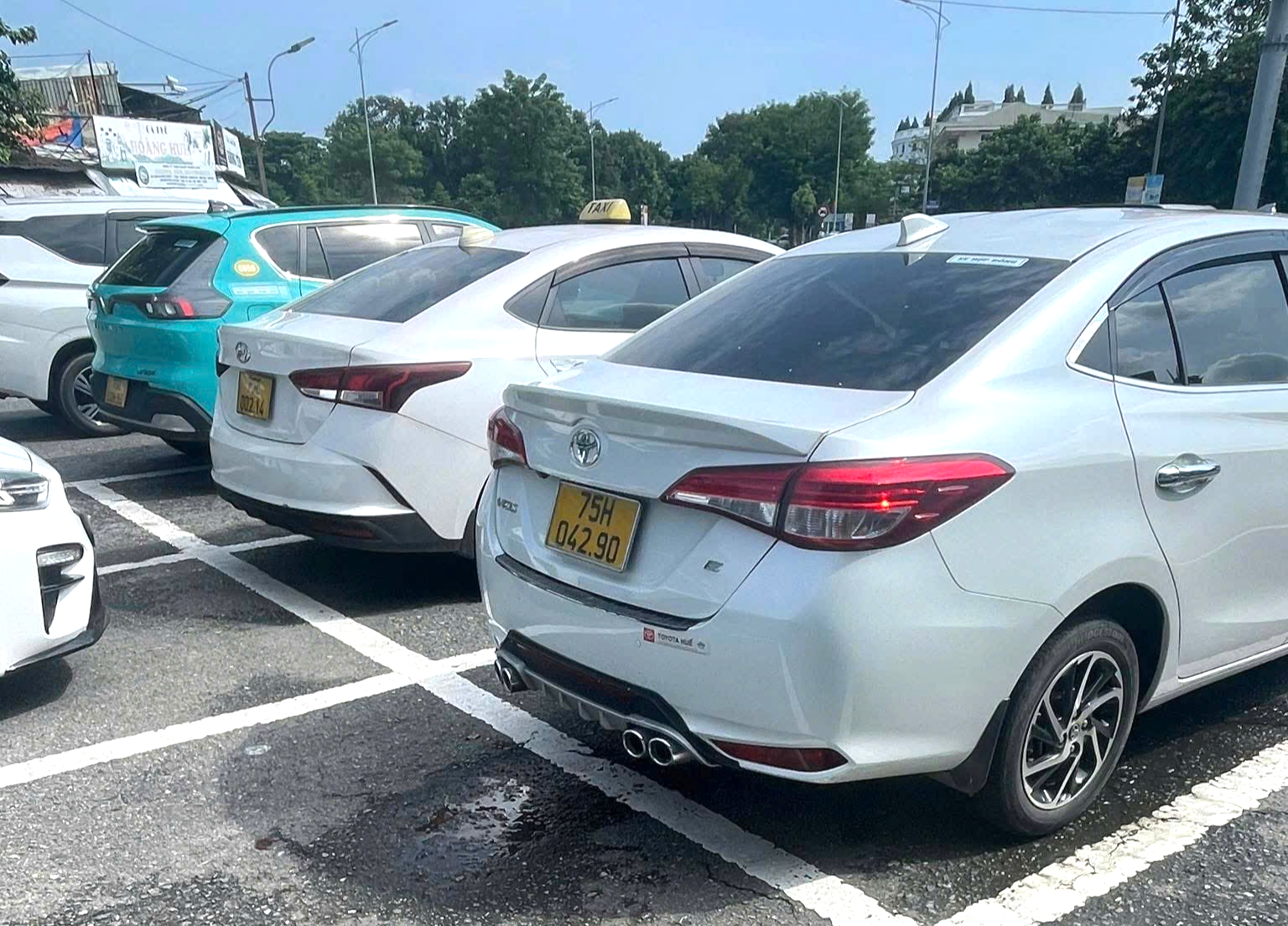 Sẽ tăng mức phạt t&agrave;i xế taxi thu tiền sai quy định, hướng tới kinh doanh vận tải l&agrave;nh mạnh- Ảnh 1.